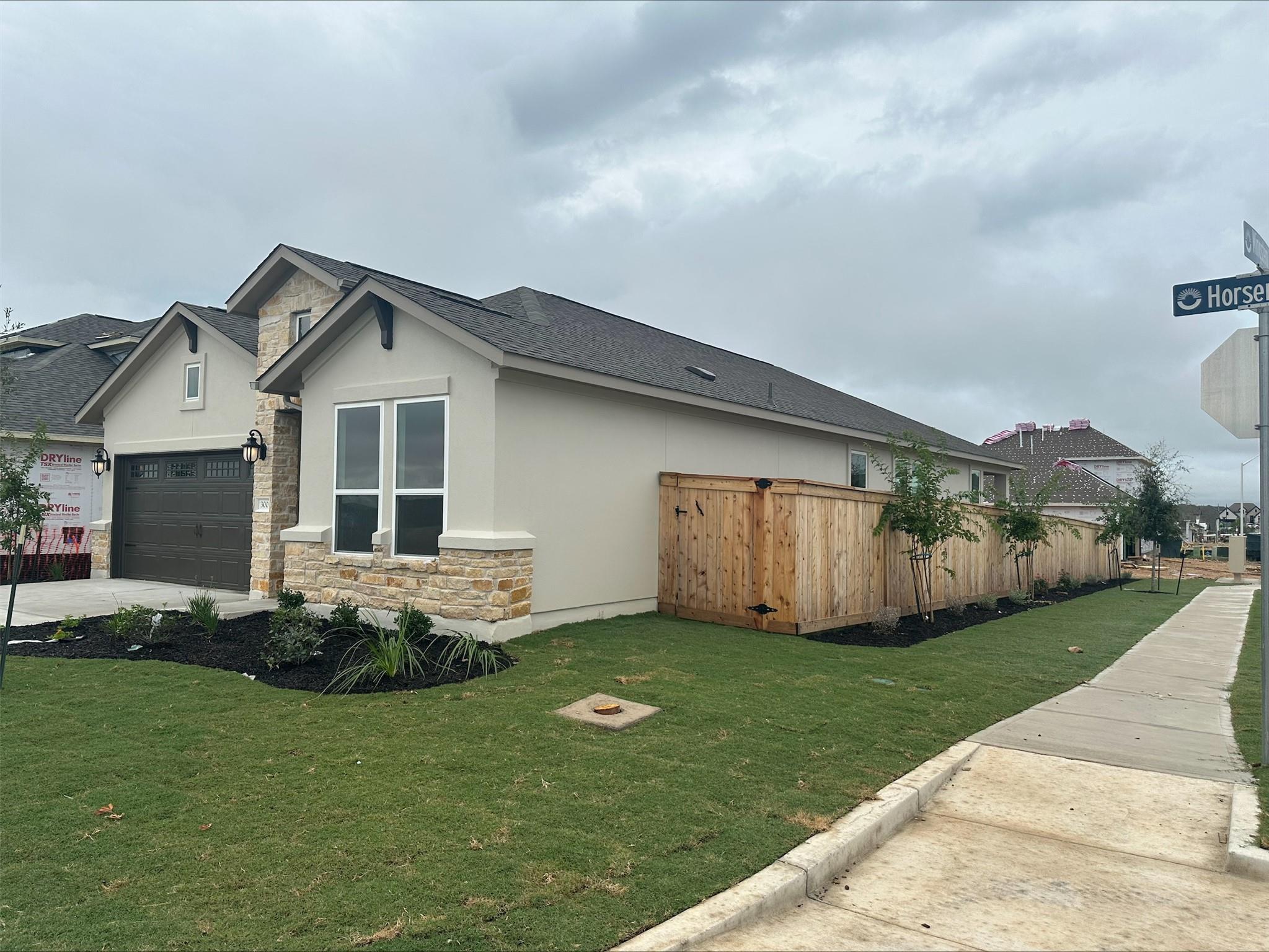 300 Horsemint Ln, Georgetown, TX 78633