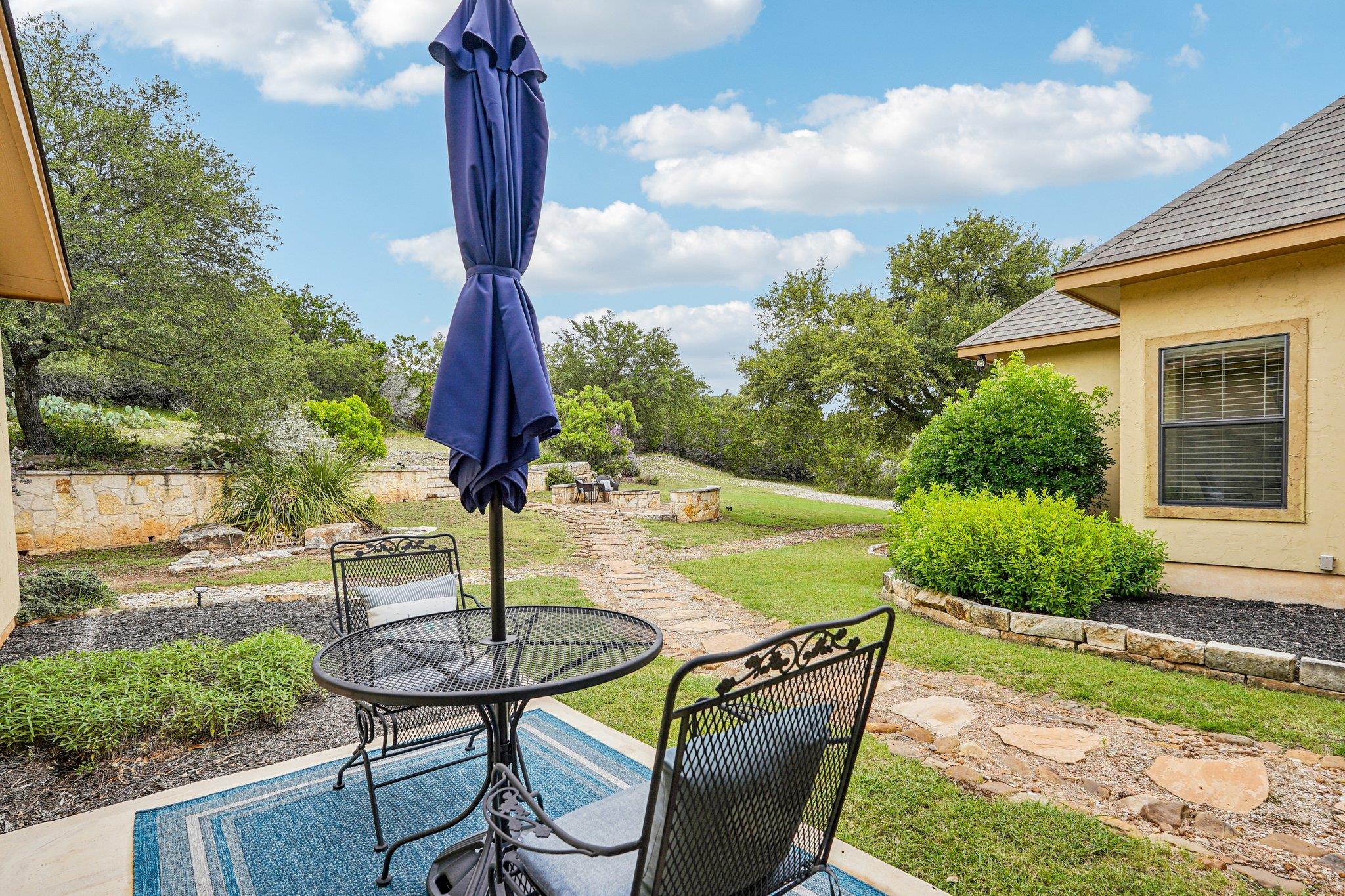 388 Scarlet Ct, Canyon Lake, TX 78133