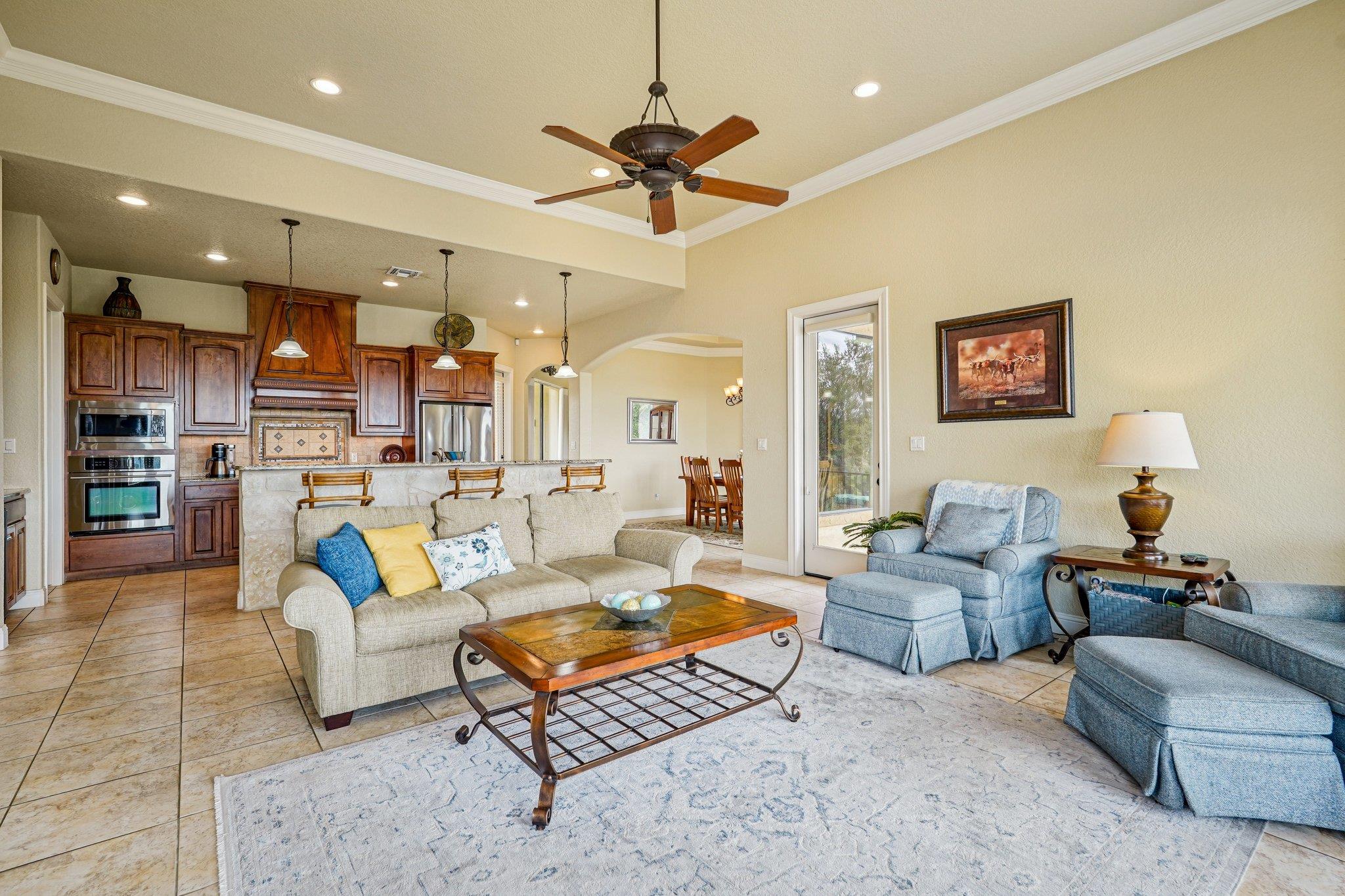 388 Scarlet Ct, Canyon Lake, TX 78133
