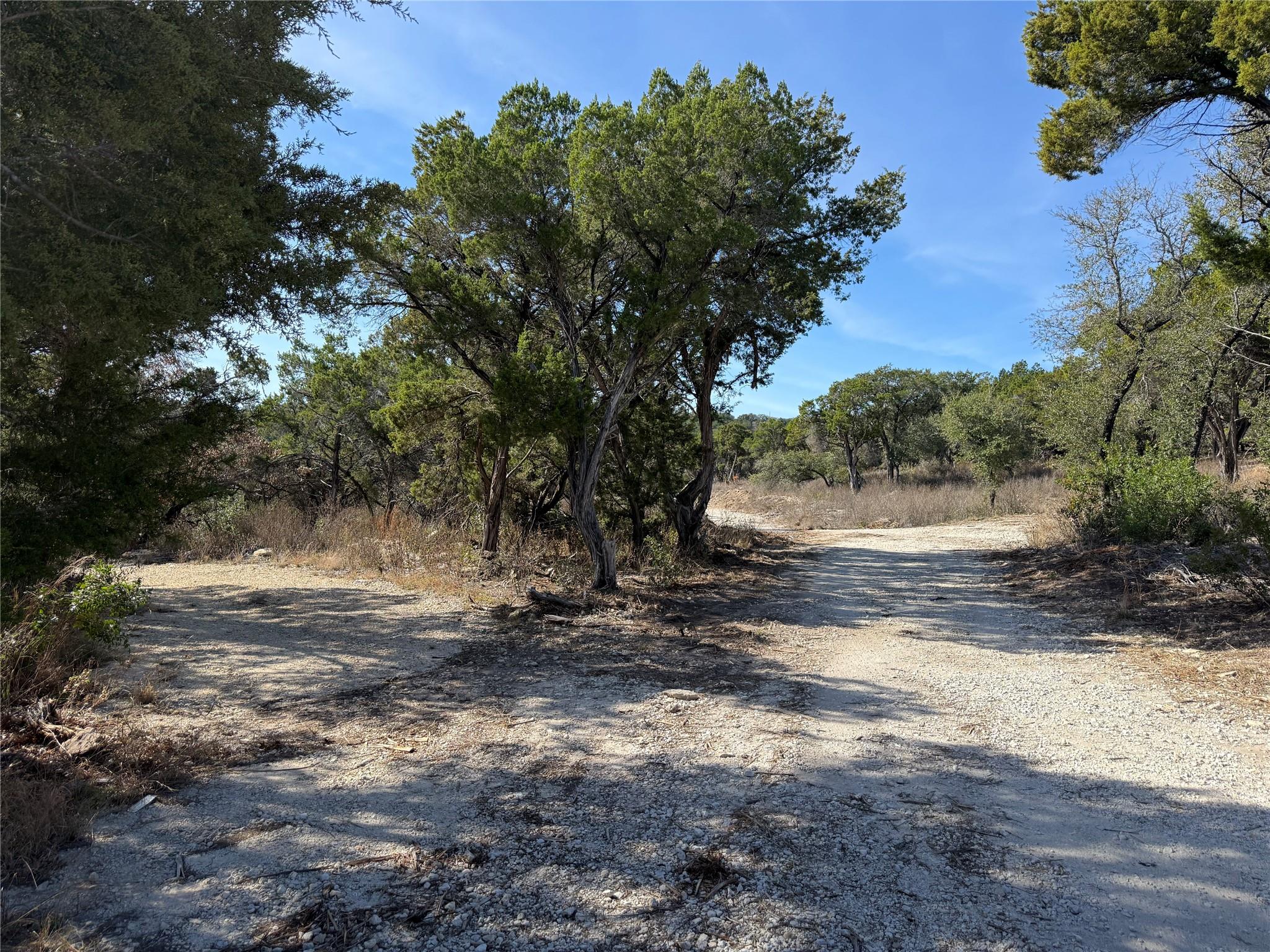 18801 Lake Crest Dr, Jonestown, TX 78645