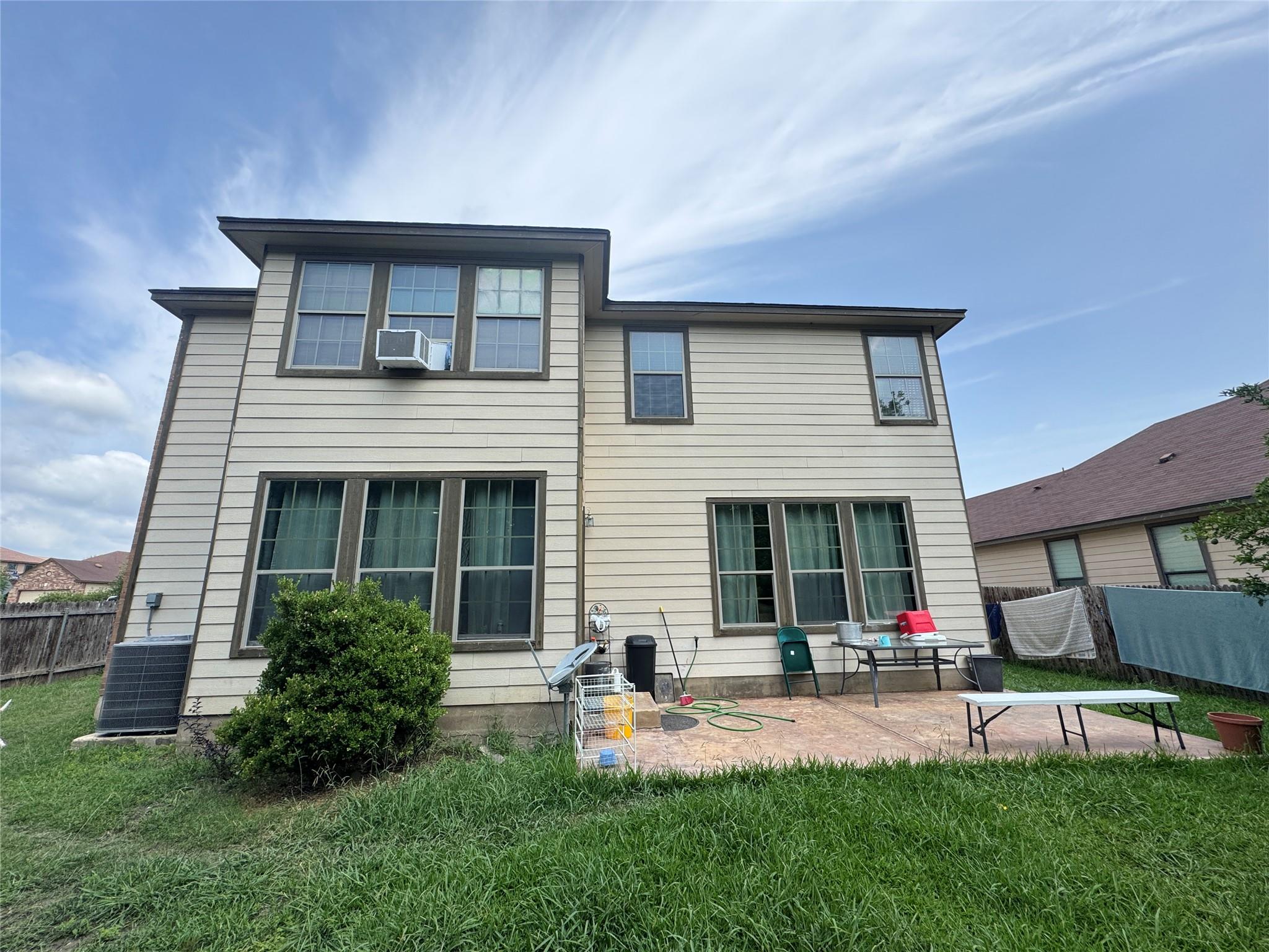 769 Apricot Dr, Kyle, TX 78640