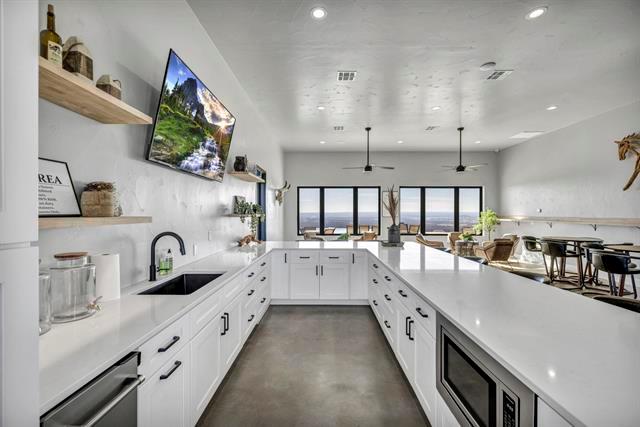 169 Westridge Way, Kingsland, TX 78639