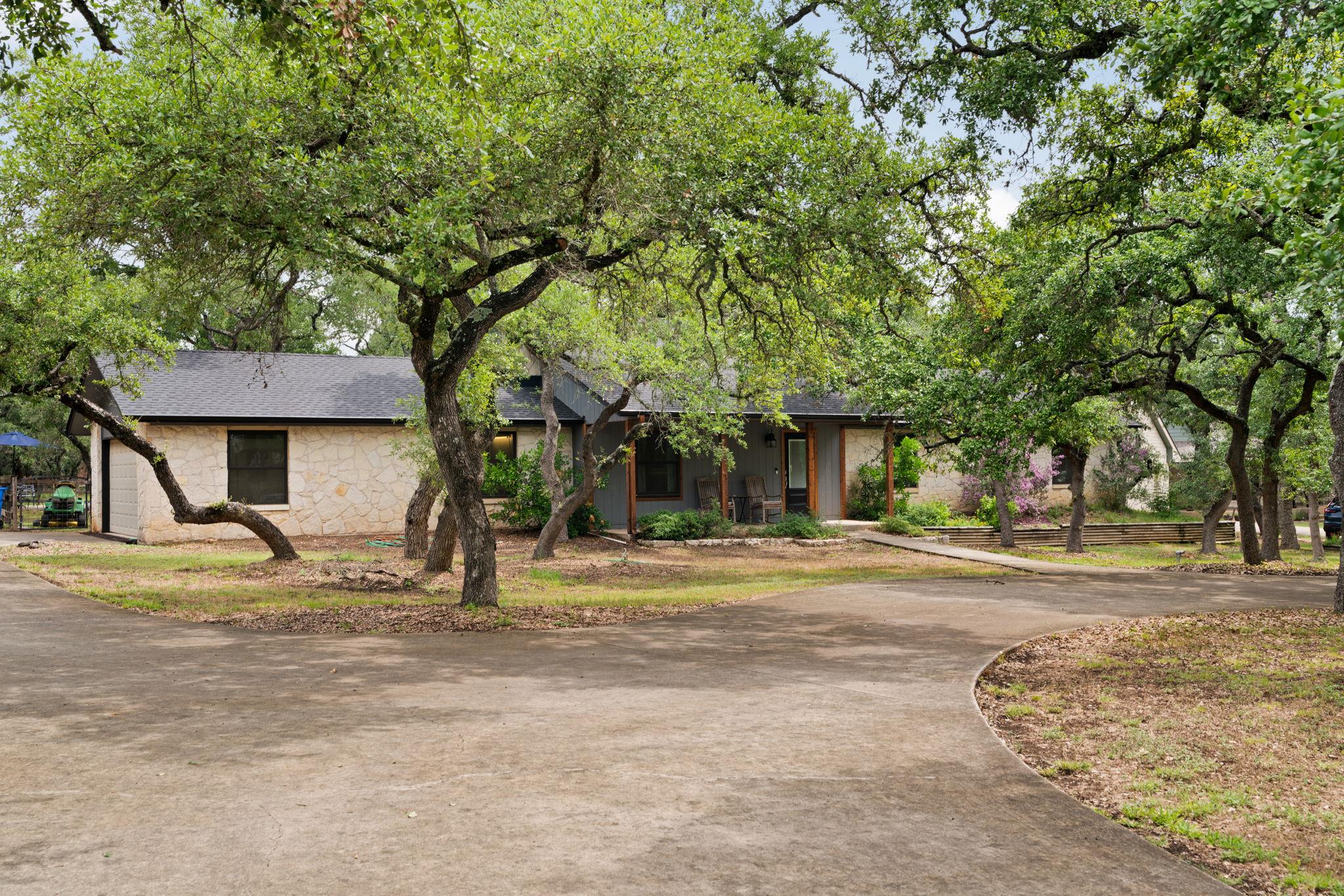 19 Brookmeadow Dr, Wimberley, TX 78676