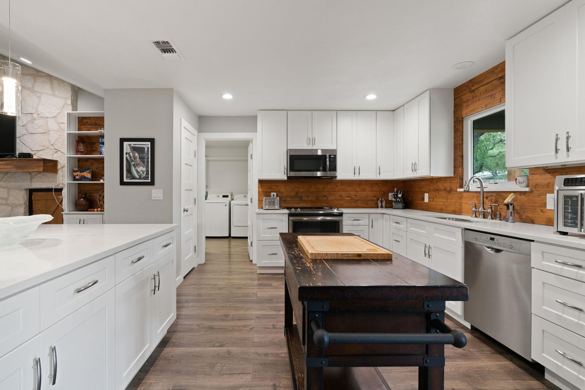 19 Brookmeadow Dr, Wimberley, TX 78676