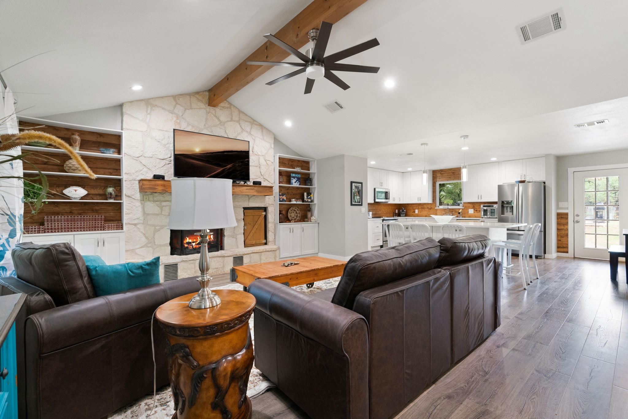 19 Brookmeadow Dr, Wimberley, TX 78676