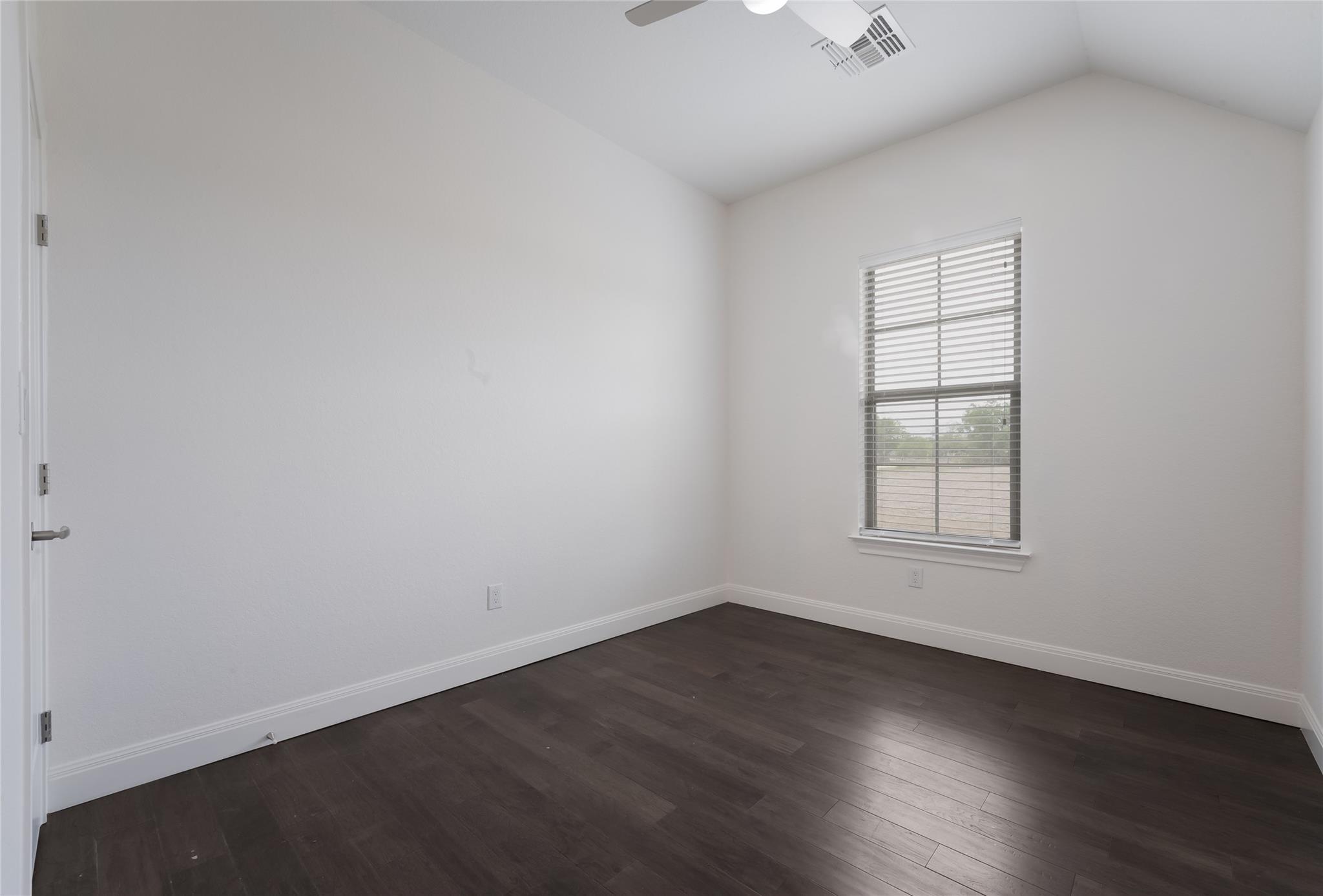 212 Ferryboat Ln, New Braunfels, TX 78130