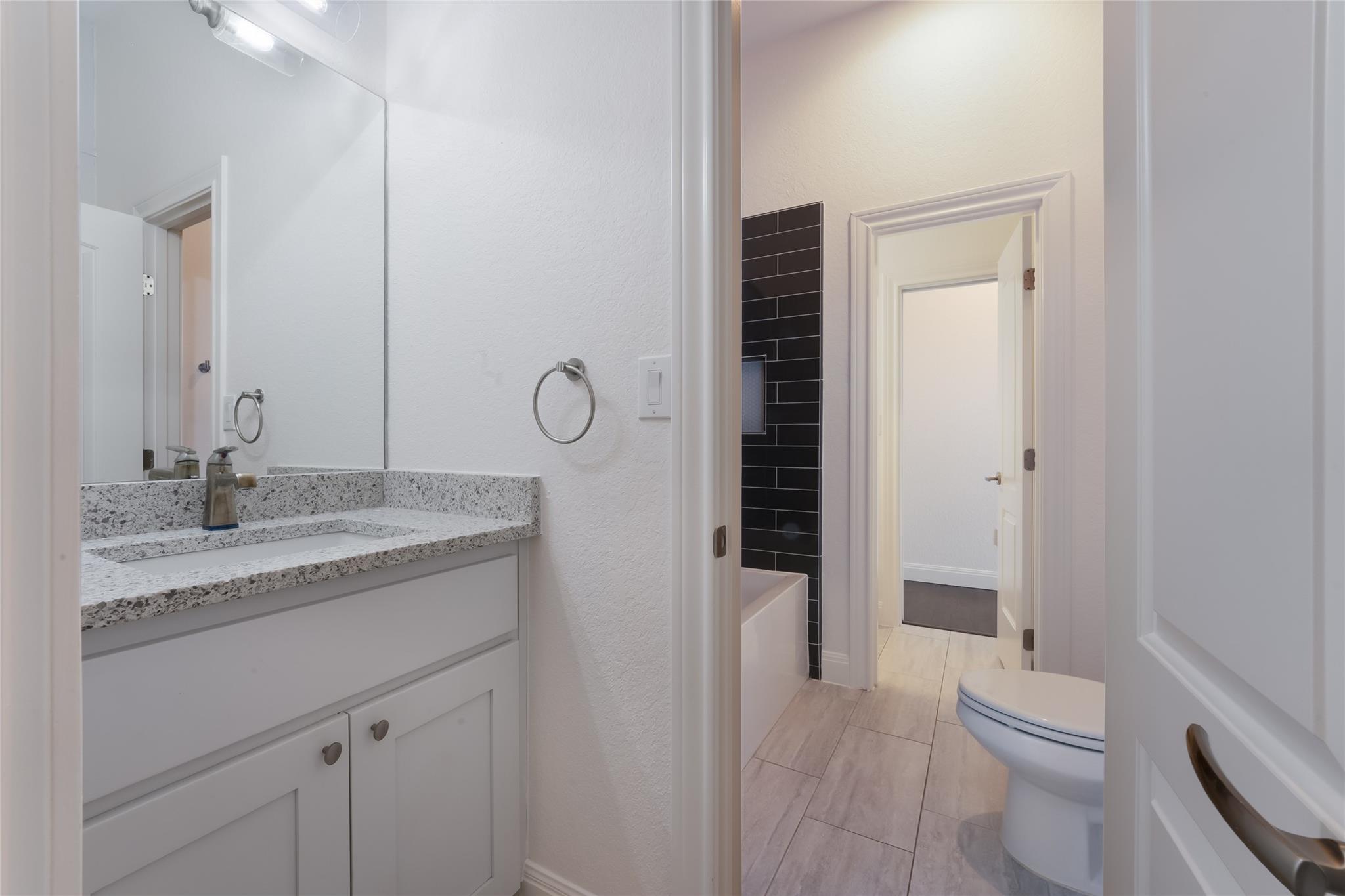 212 Ferryboat Ln, New Braunfels, TX 78130