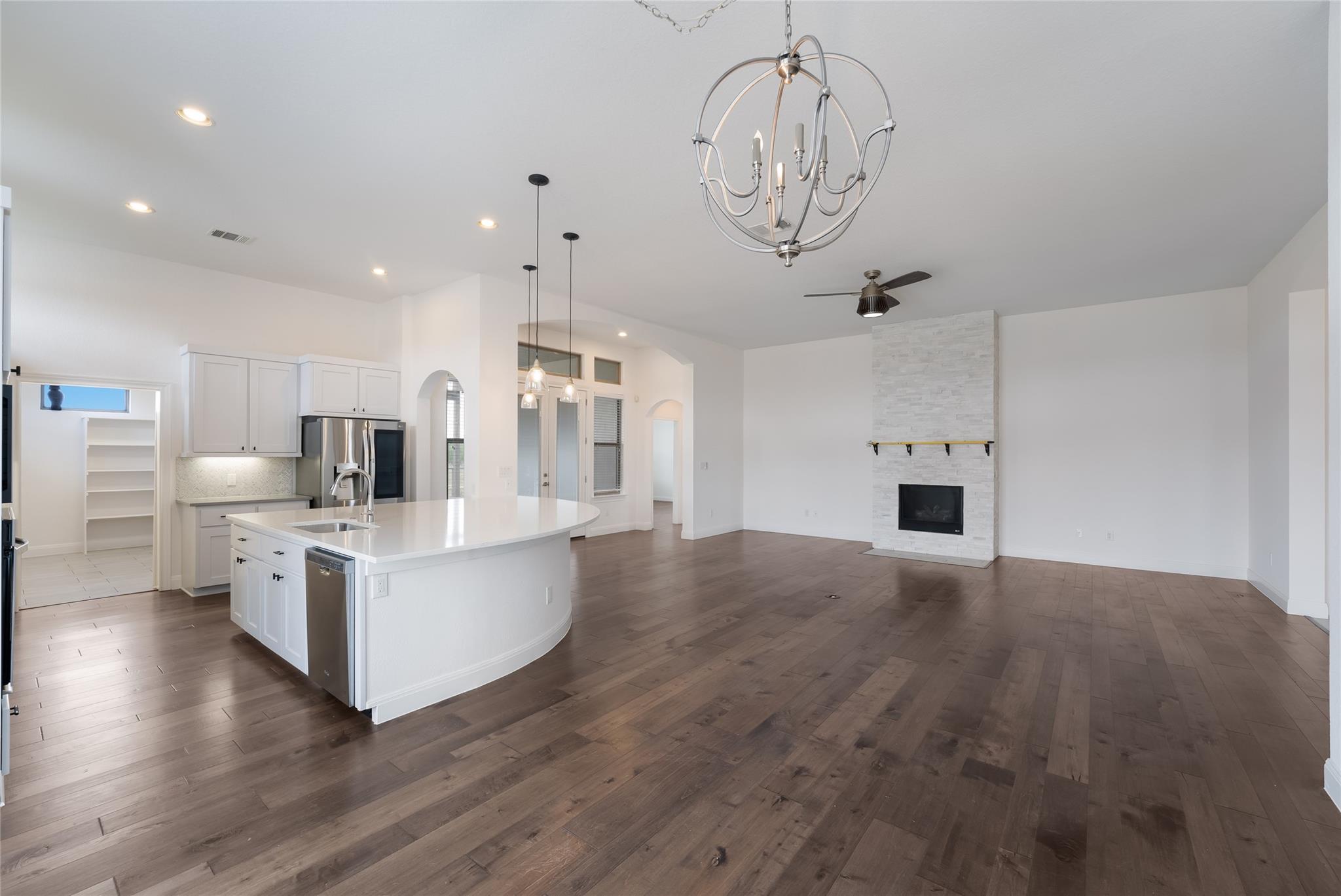 212 Ferryboat Ln, New Braunfels, TX 78130