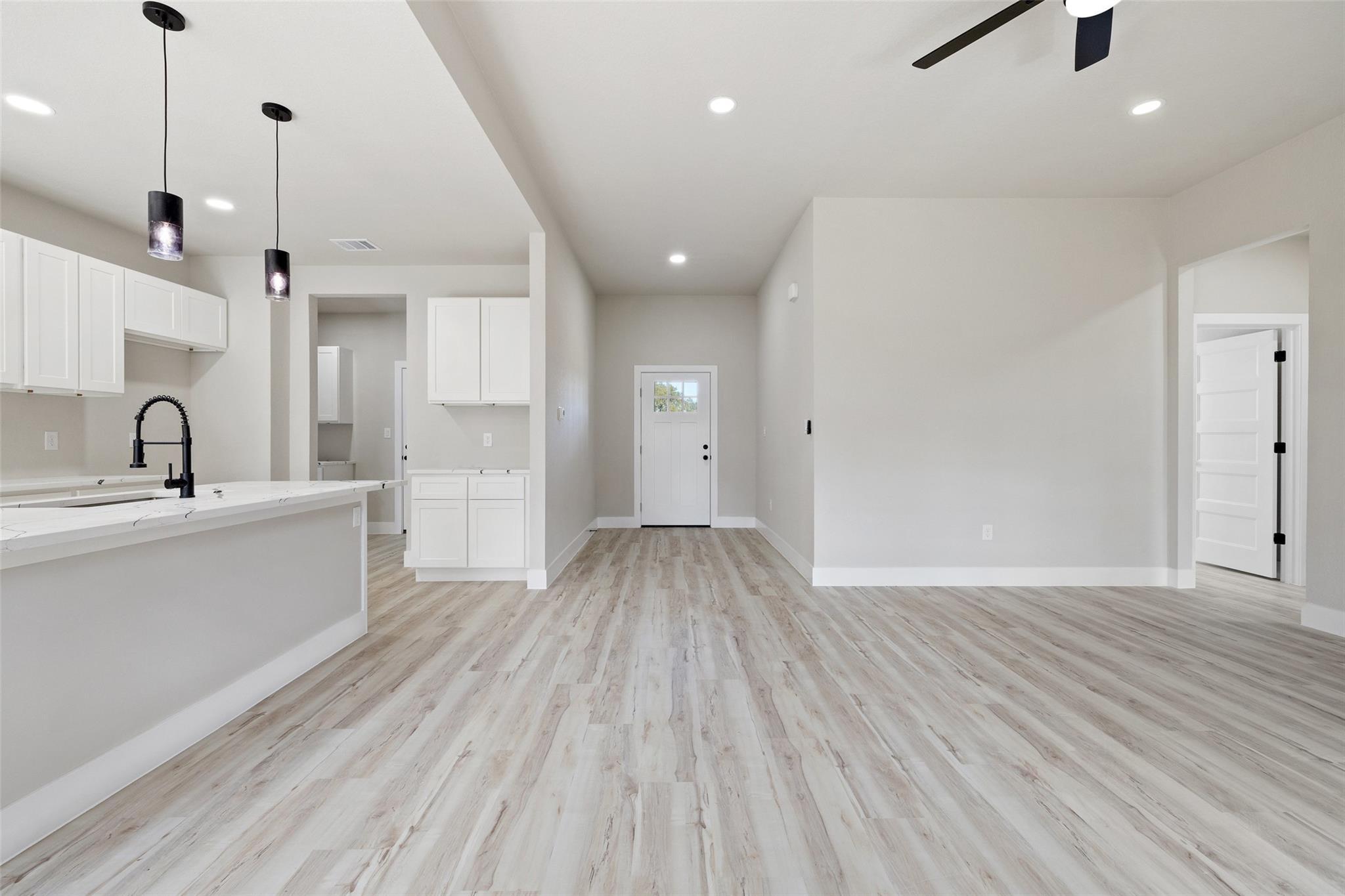 107 Autumn Sage Trl, Johnson City, TX 78636