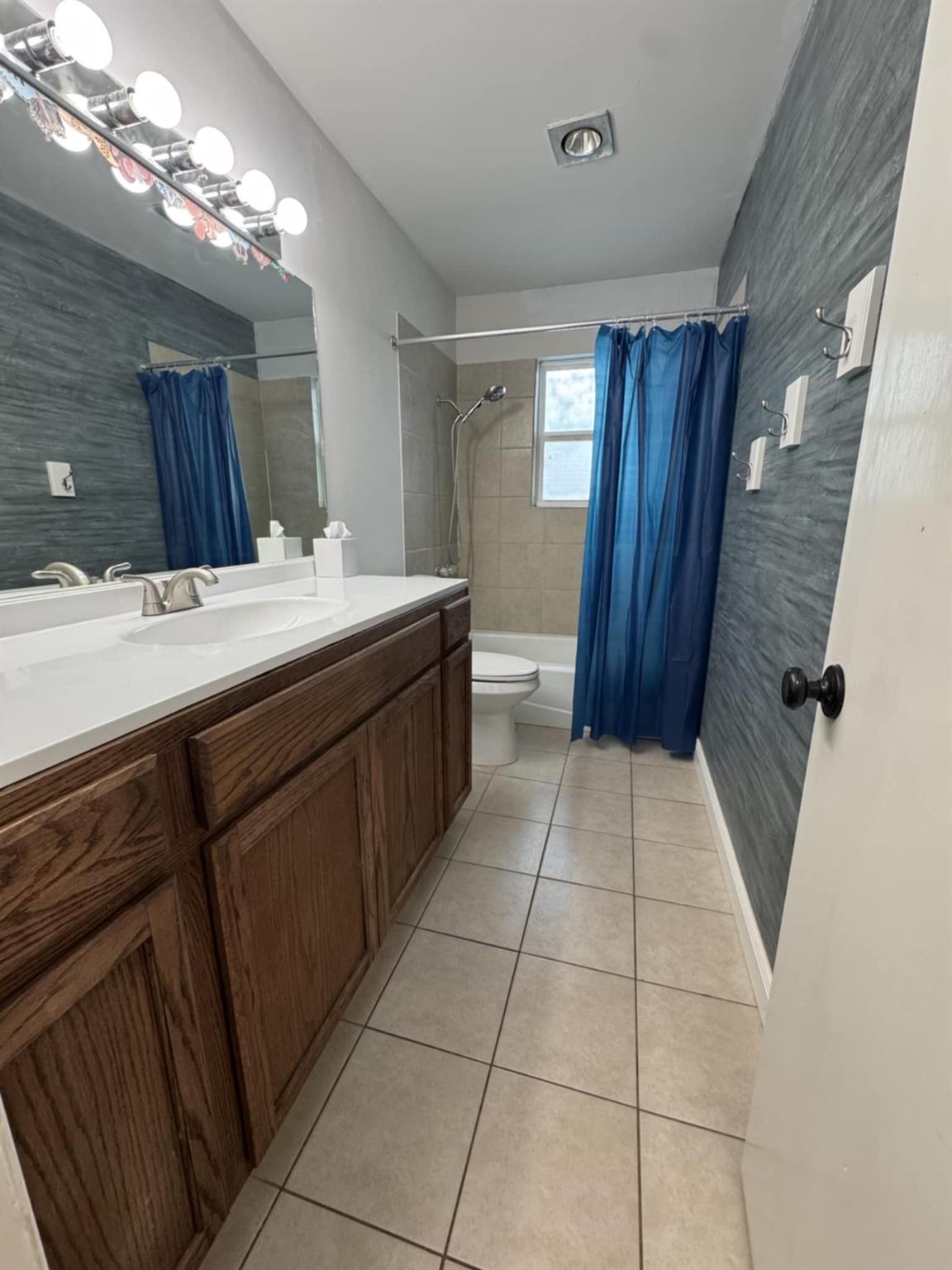 607 Garden Path Cv, Round Rock, TX 78664