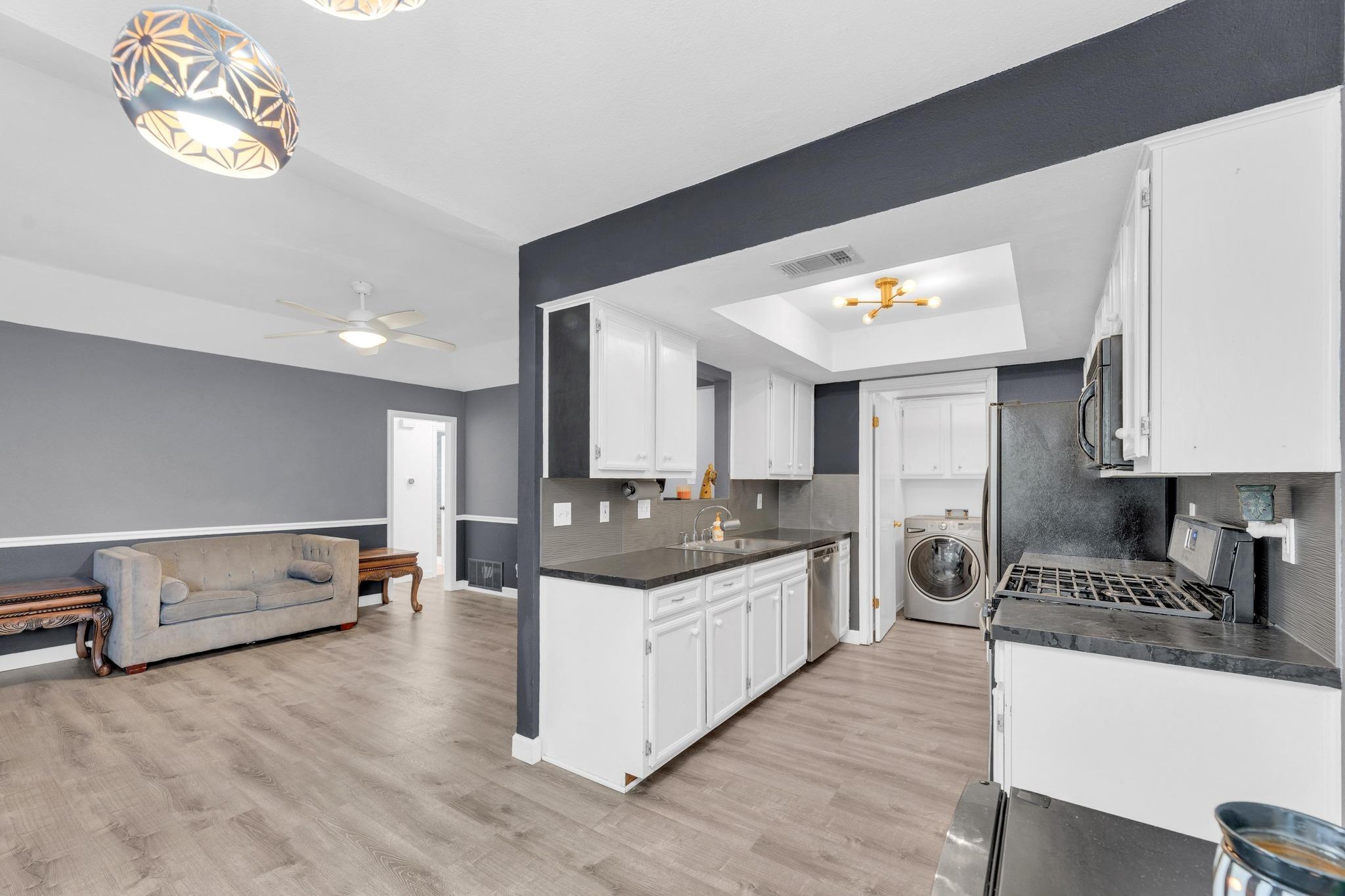 607 Garden Path Cv, Round Rock, TX 78664