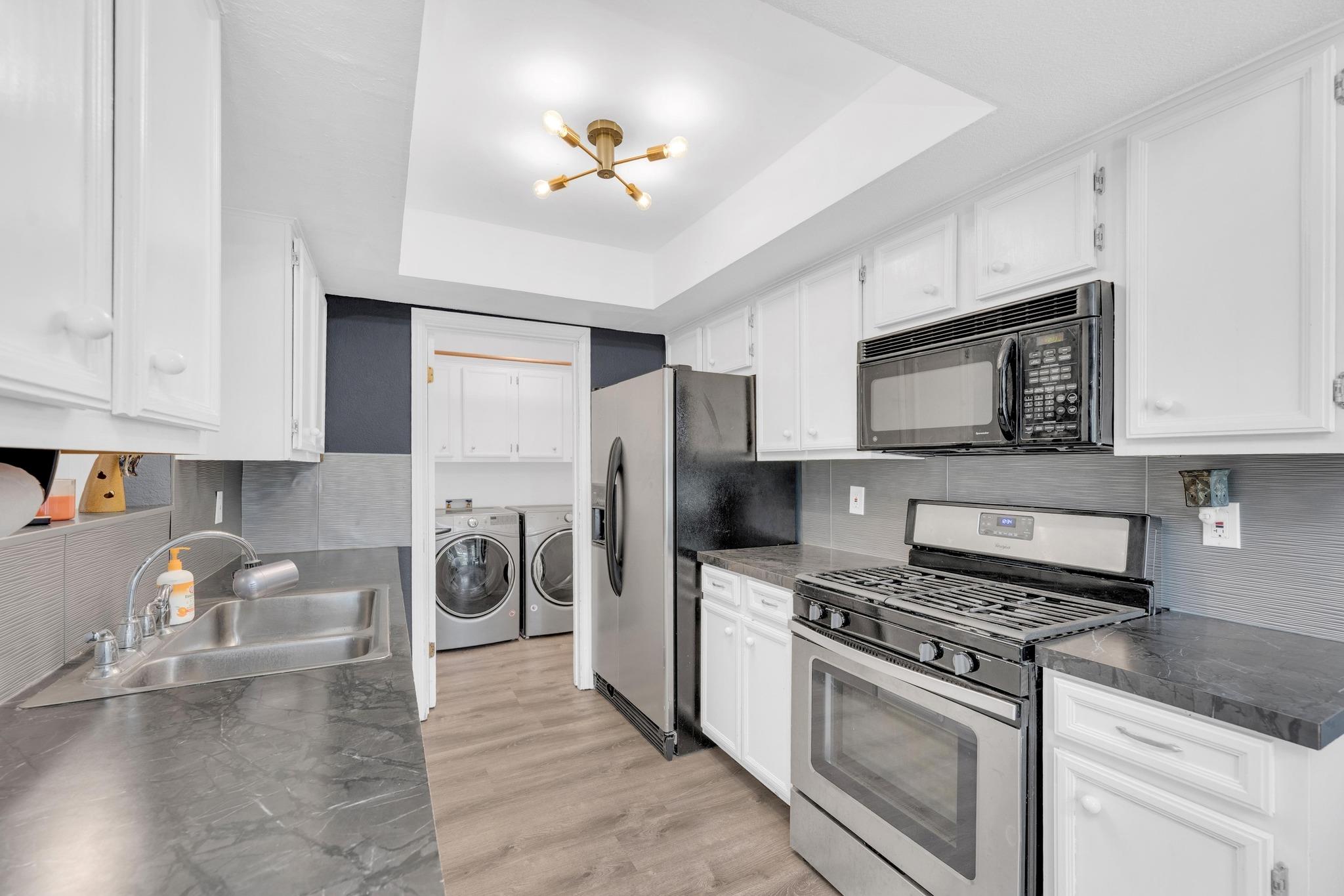 607 Garden Path Cv, Round Rock, TX 78664