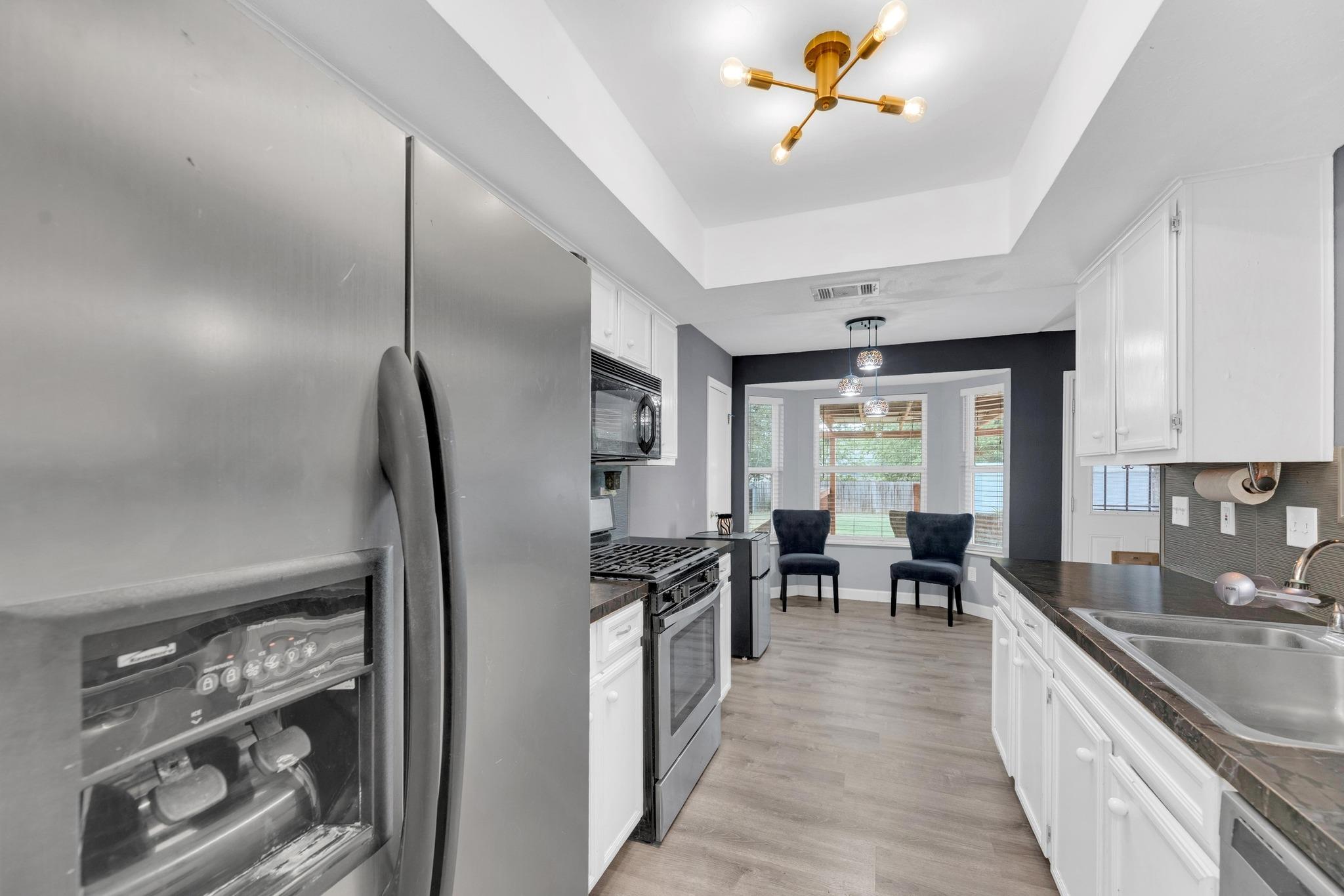 607 Garden Path Cv, Round Rock, TX 78664