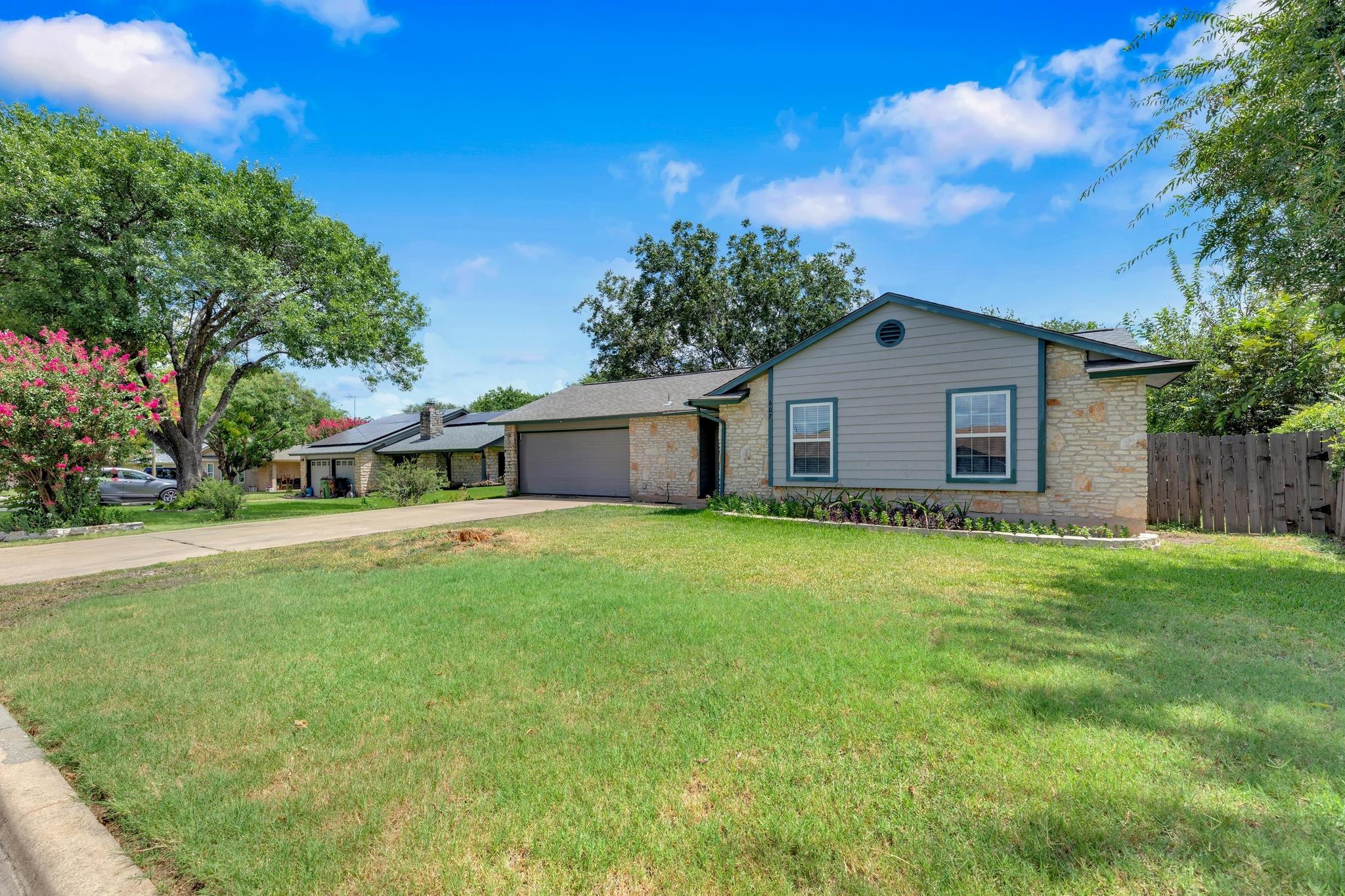 607 Garden Path Cv, Round Rock, TX 78664