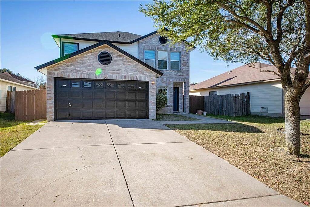 2208 Bluebonnet Dr, Round Rock, TX 78664