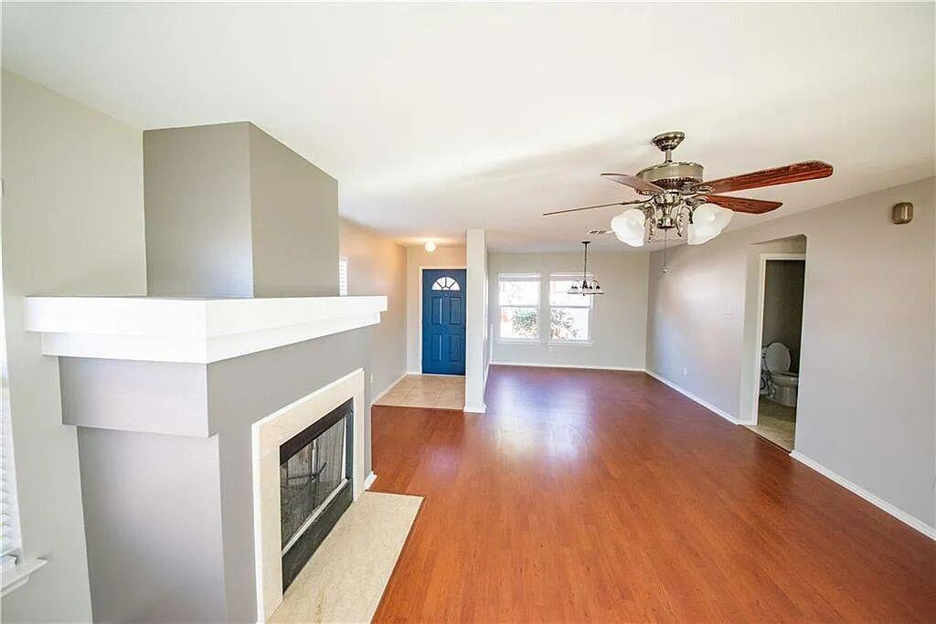 2208 Bluebonnet Dr, Round Rock, TX 78664