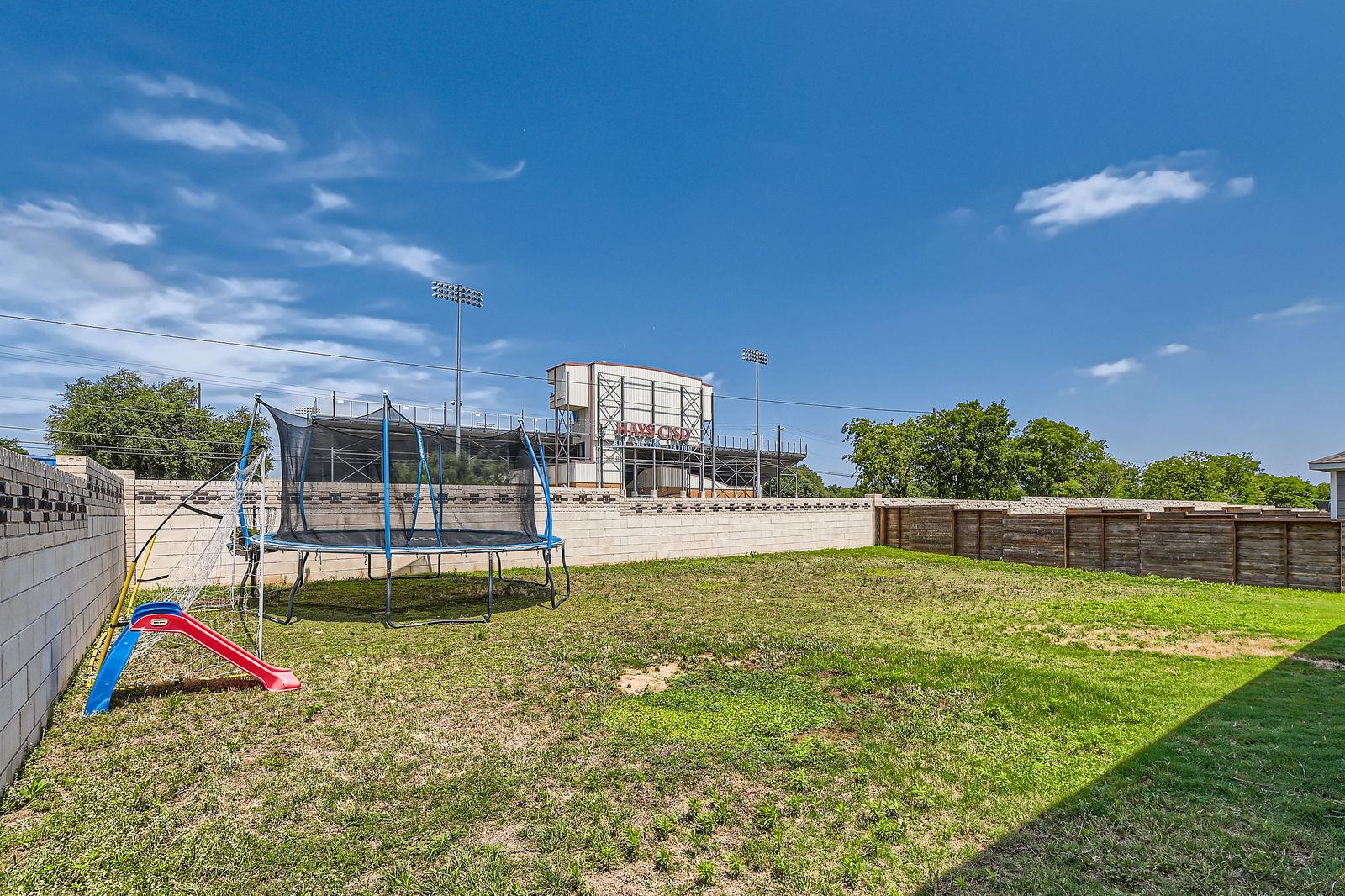 261 Mendoza, Kyle, TX 78640