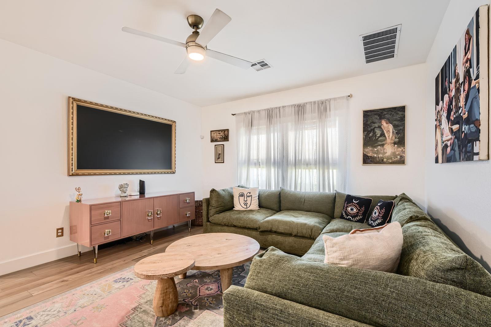 261 Mendoza, Kyle, TX 78640