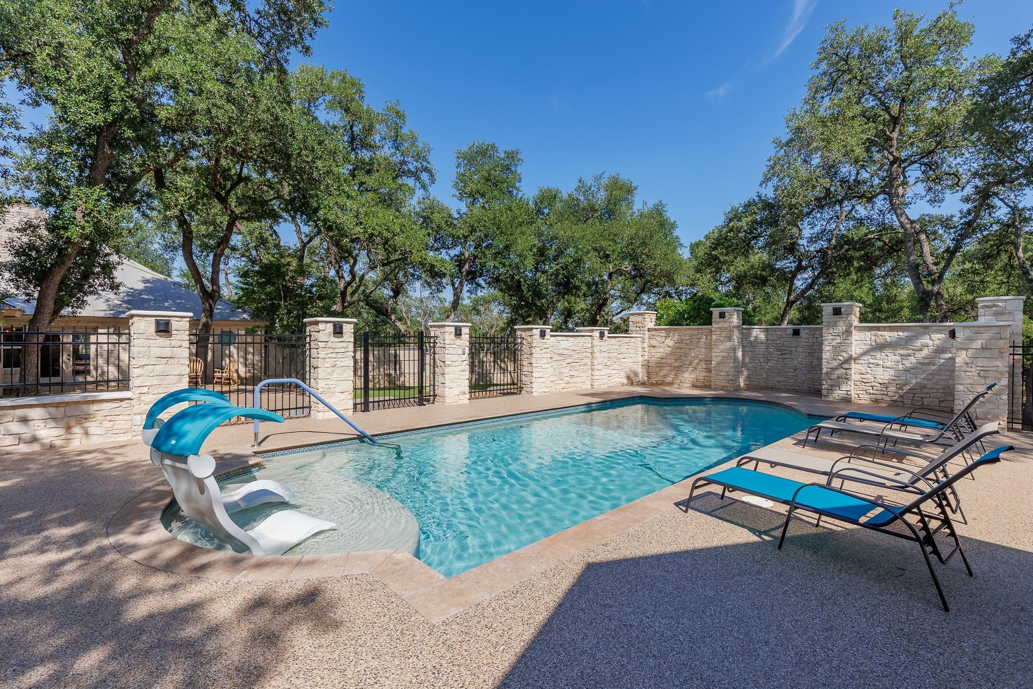 110 Lost River Rd, Georgetown, TX 78628