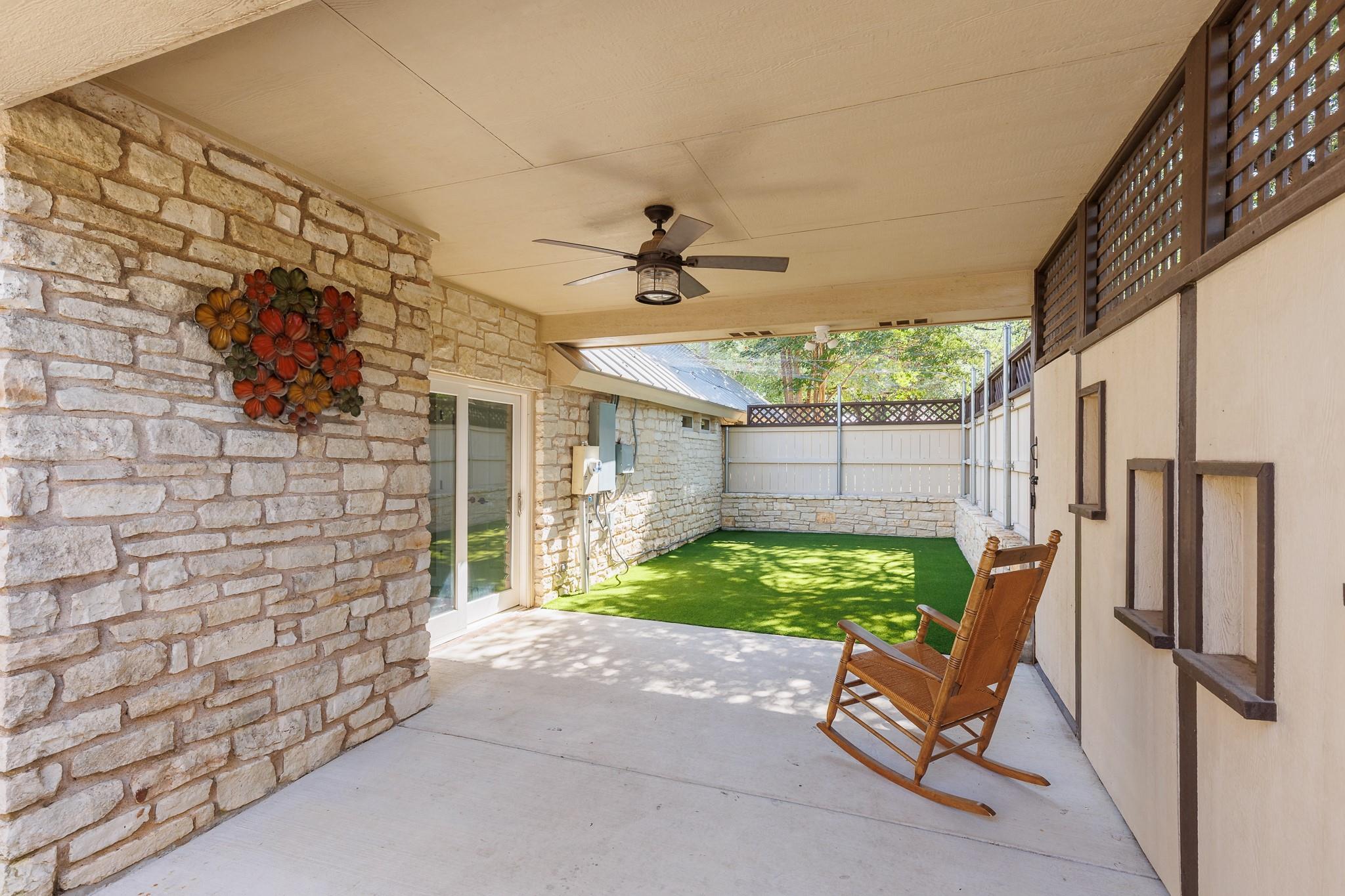 110 Lost River Rd, Georgetown, TX 78628