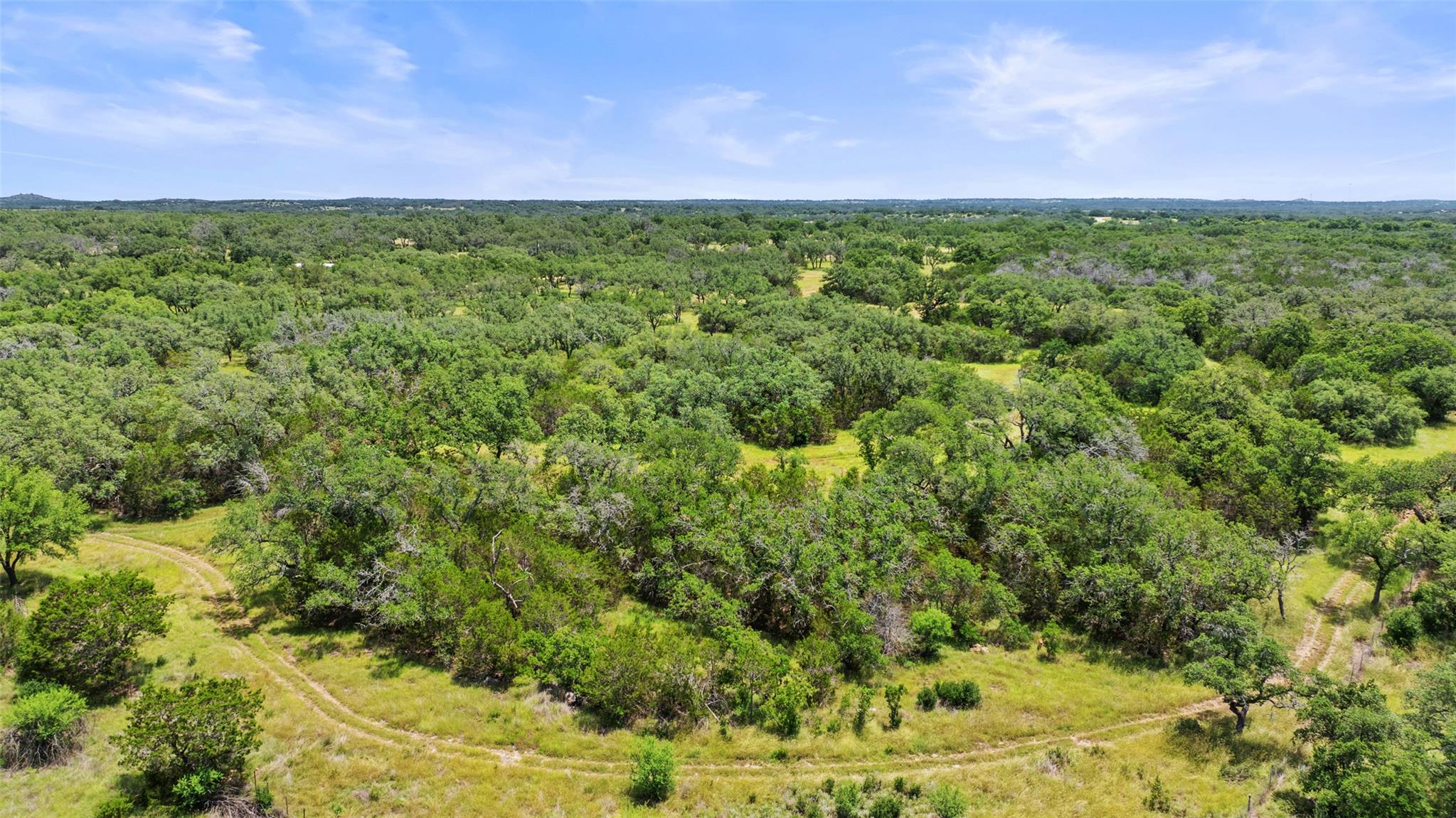 997 Sandy Oaks Ranch Rd, Johnson City, TX 78636