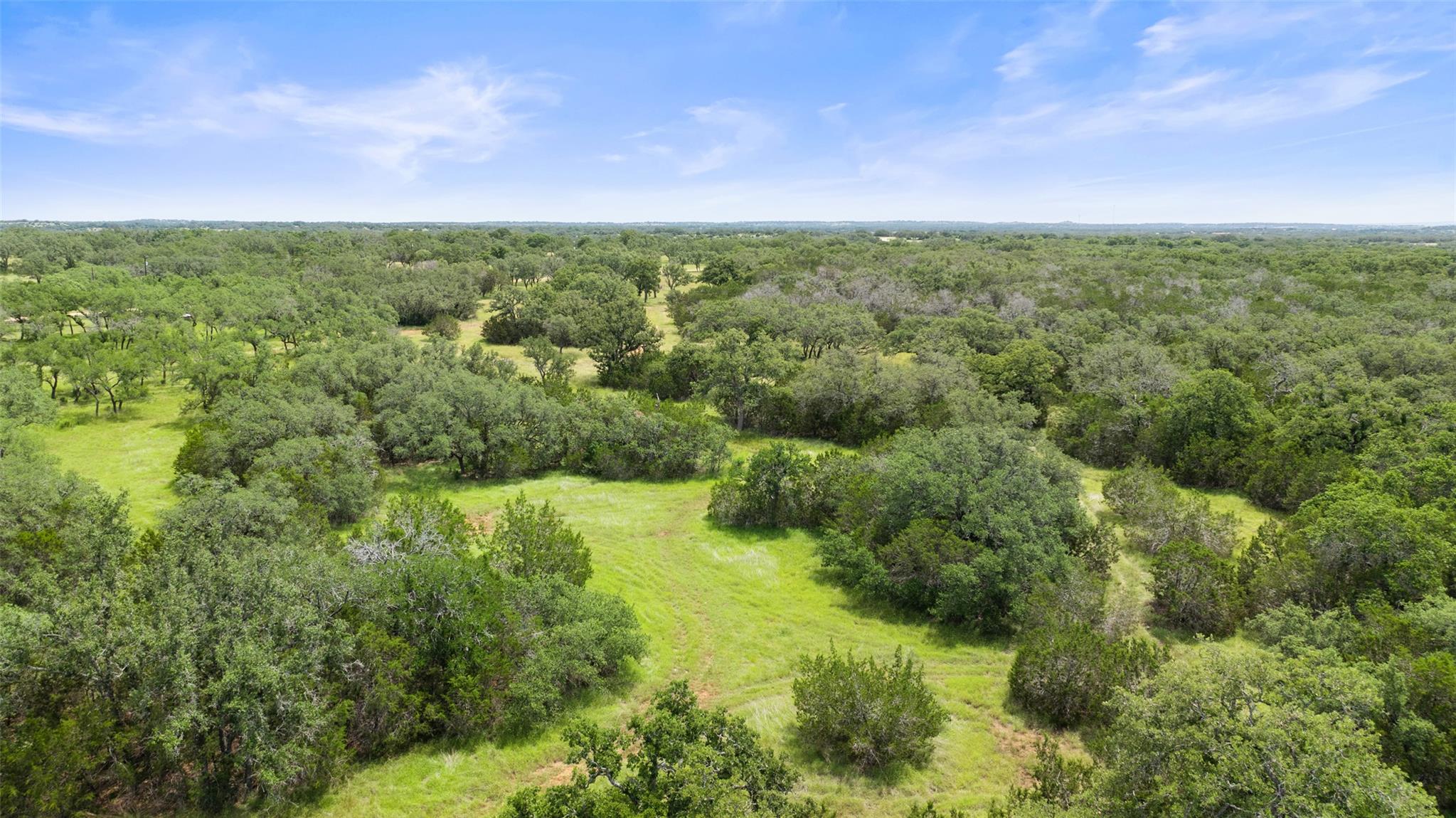997 Sandy Oaks Ranch Rd, Johnson City, TX 78636