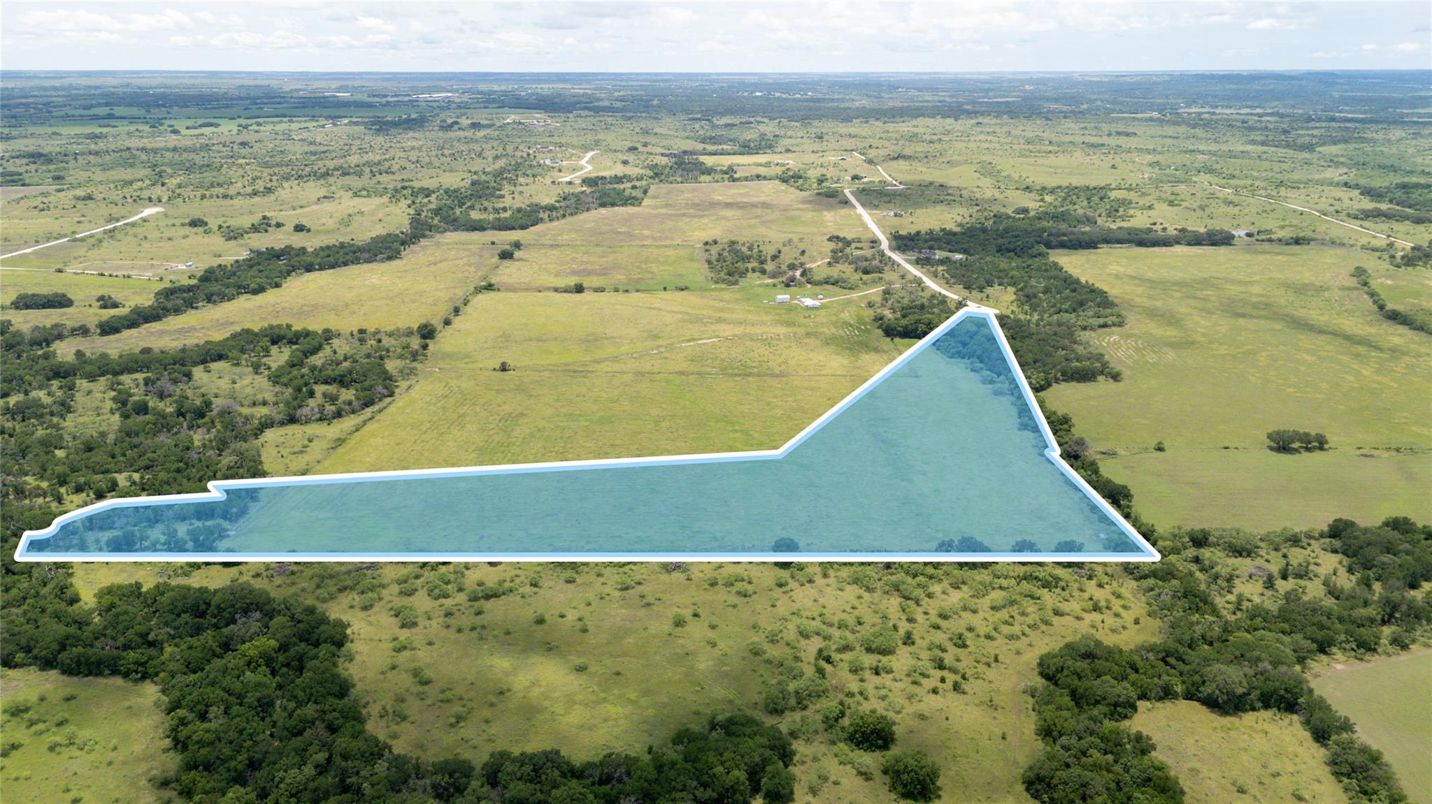 342 Tatanka Trl, Comanche, TX 76455