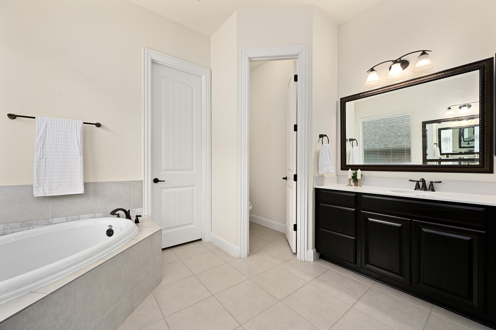 1113 Hartman Dr, Leander, TX 78641