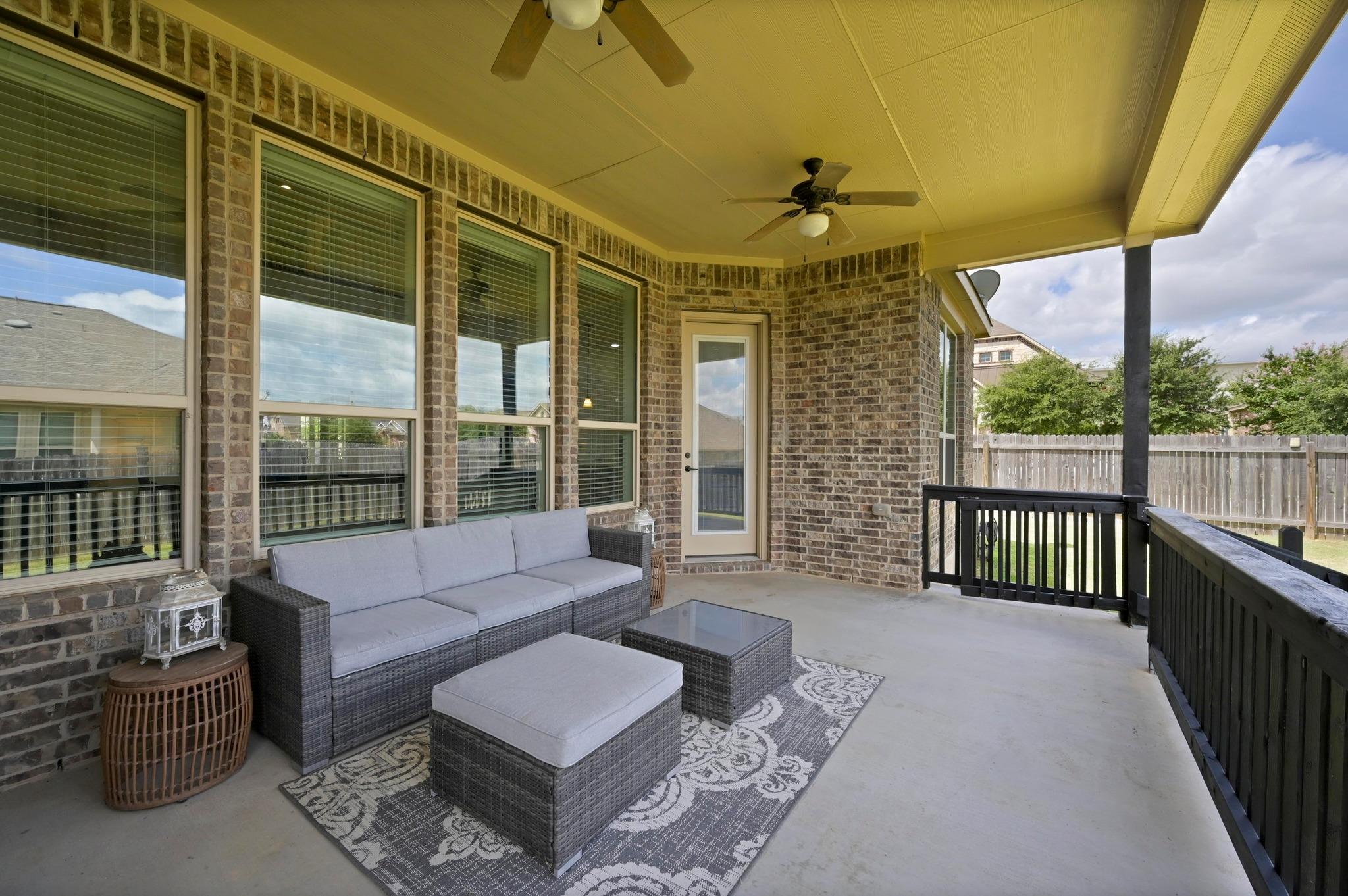 1113 Hartman Dr, Leander, TX 78641