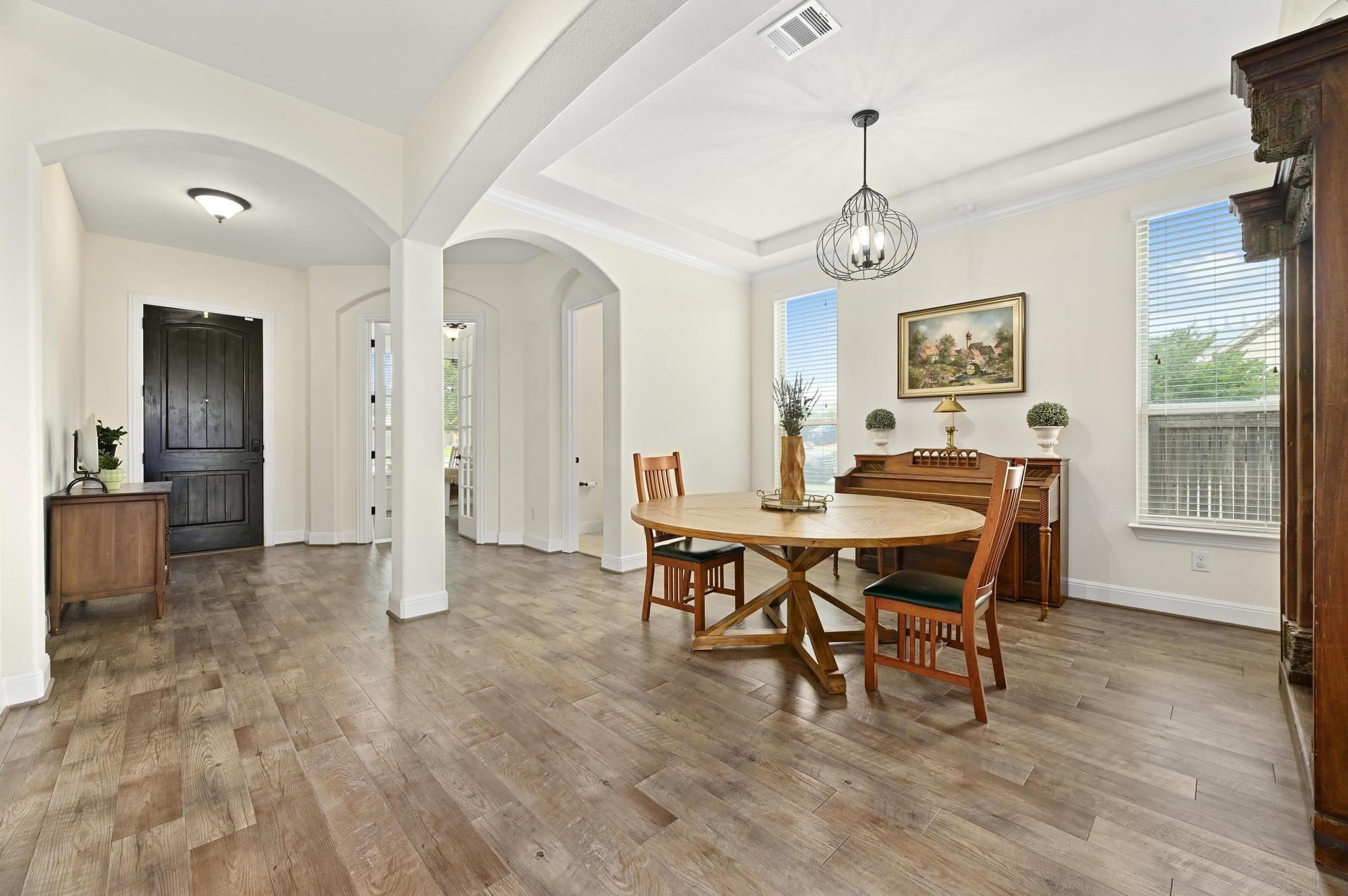 1113 Hartman Dr, Leander, TX 78641