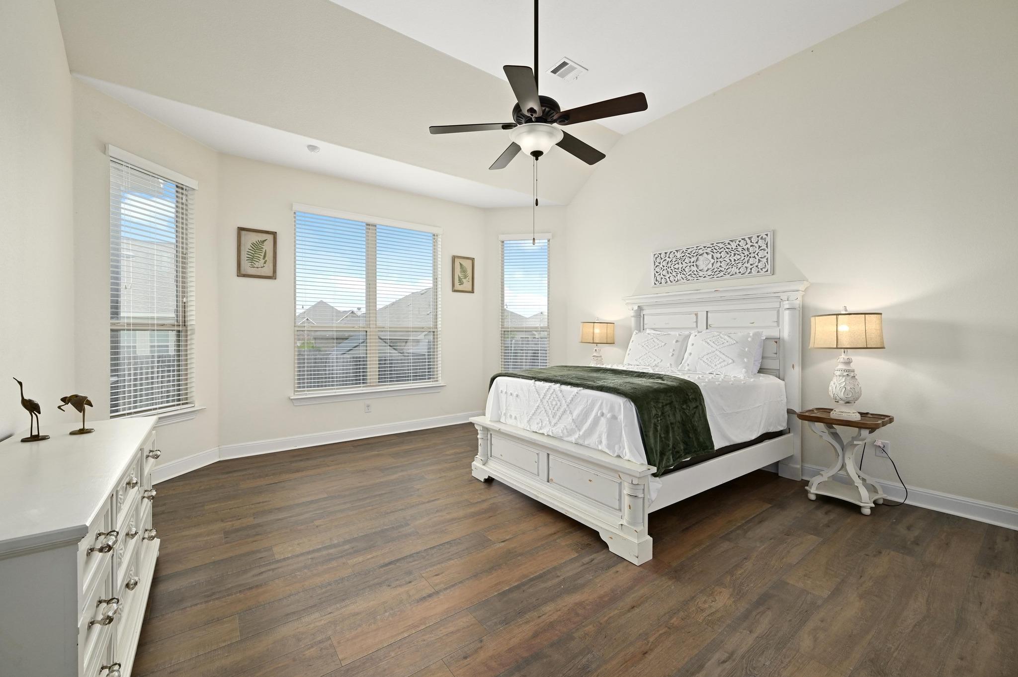 1113 Hartman Dr, Leander, TX 78641