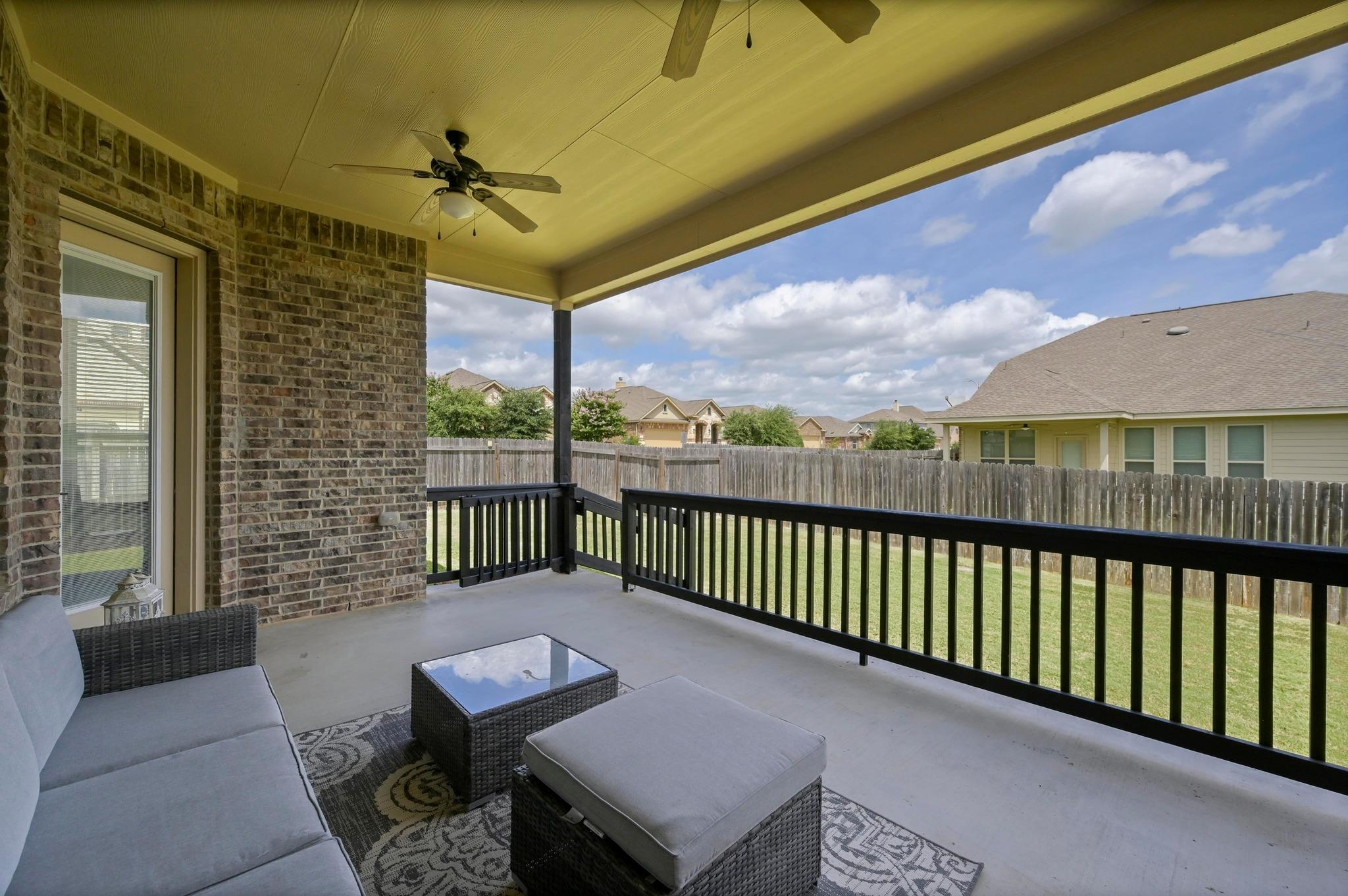 1113 Hartman Dr, Leander, TX 78641