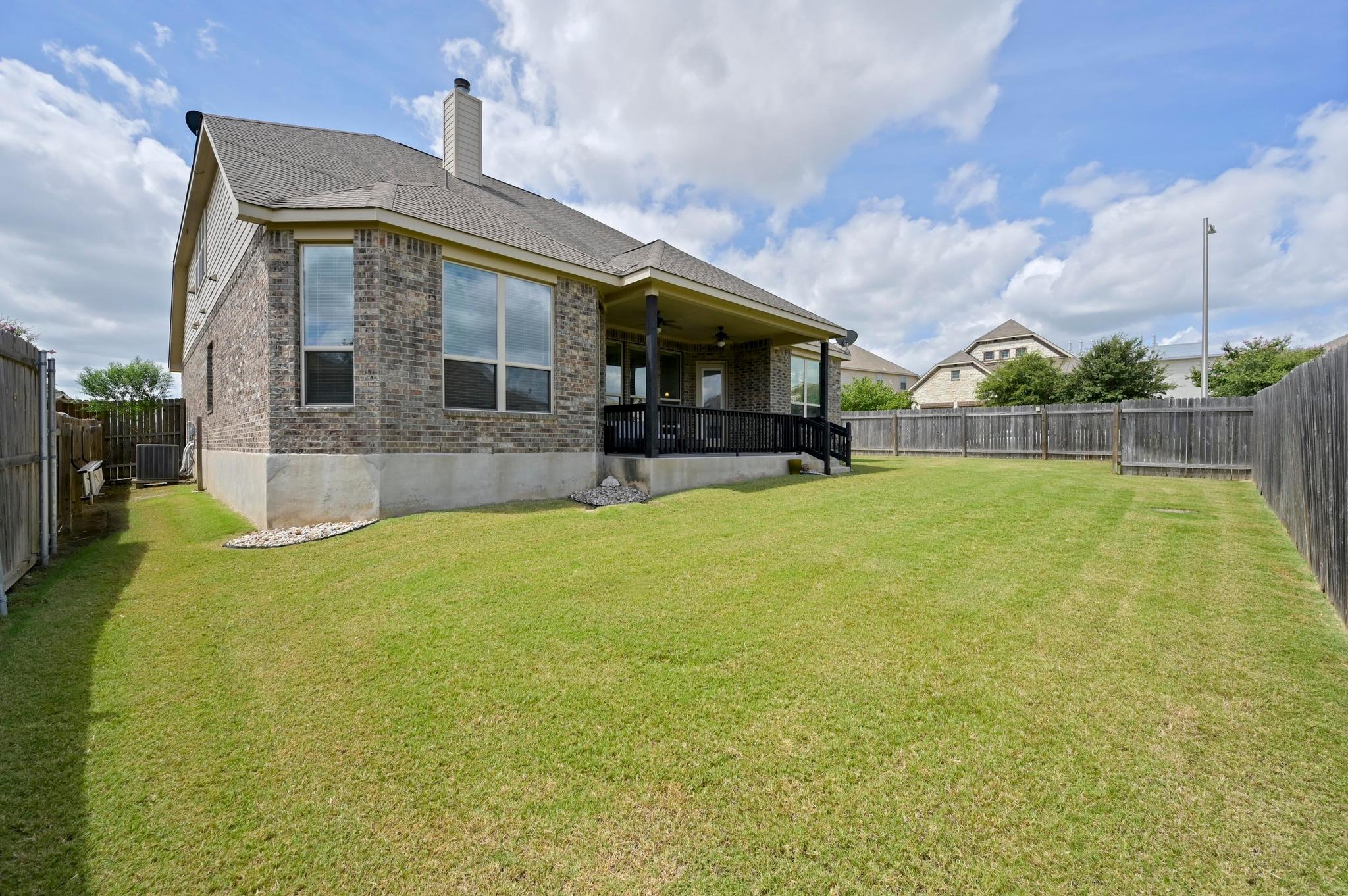 1113 Hartman Dr, Leander, TX 78641