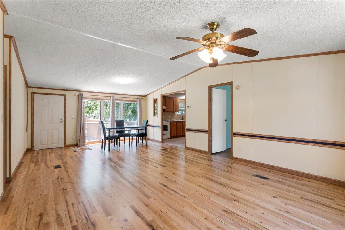 208 Purser St, Liberty Hill, TX 78642