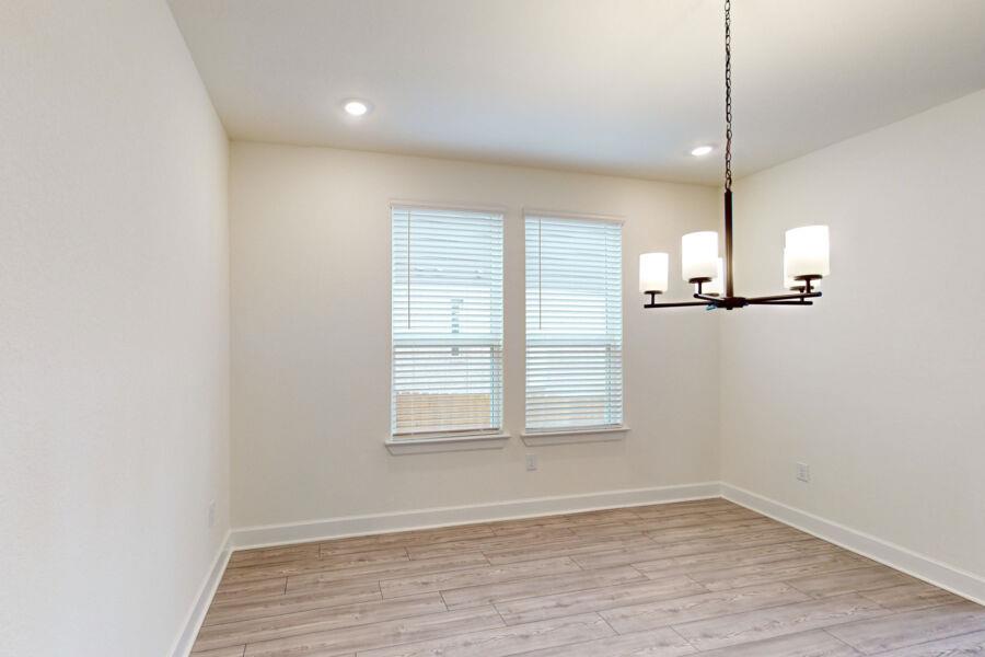 3825 Waxahachie Rd, Leander, TX 78641