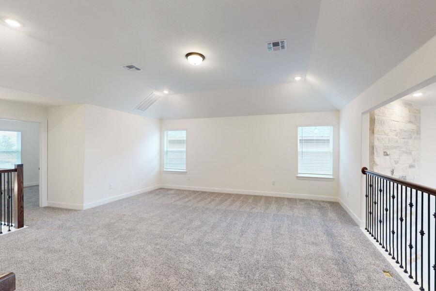 3825 Waxahachie Rd, Leander, TX 78641