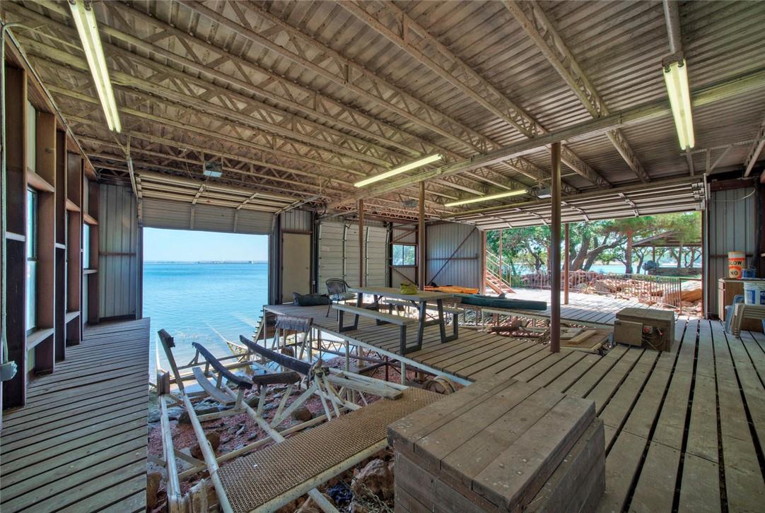 206 Forest Dr, Buchanan Dam, TX 78609