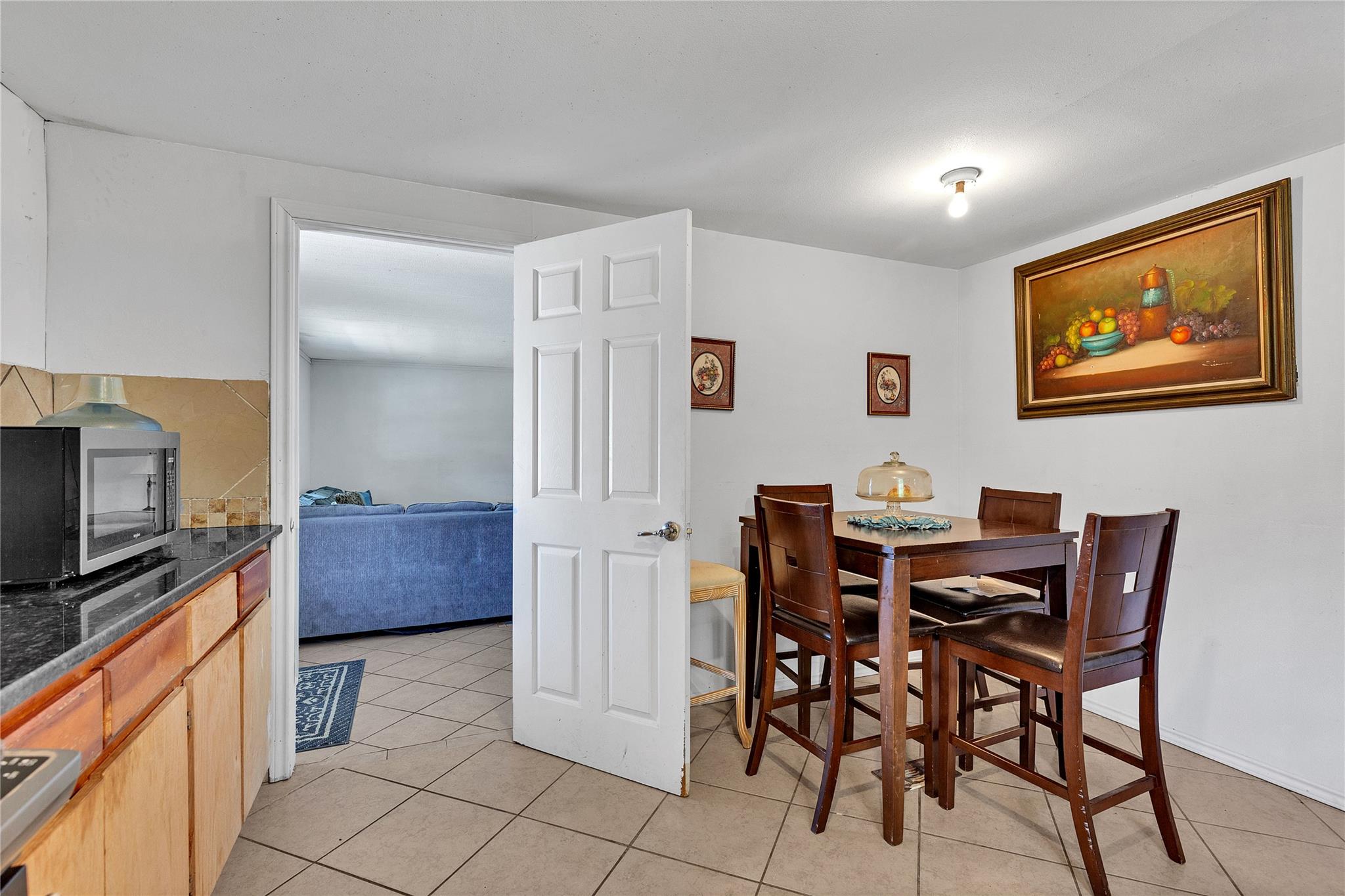 101 E Ash St, Granger, TX 76530