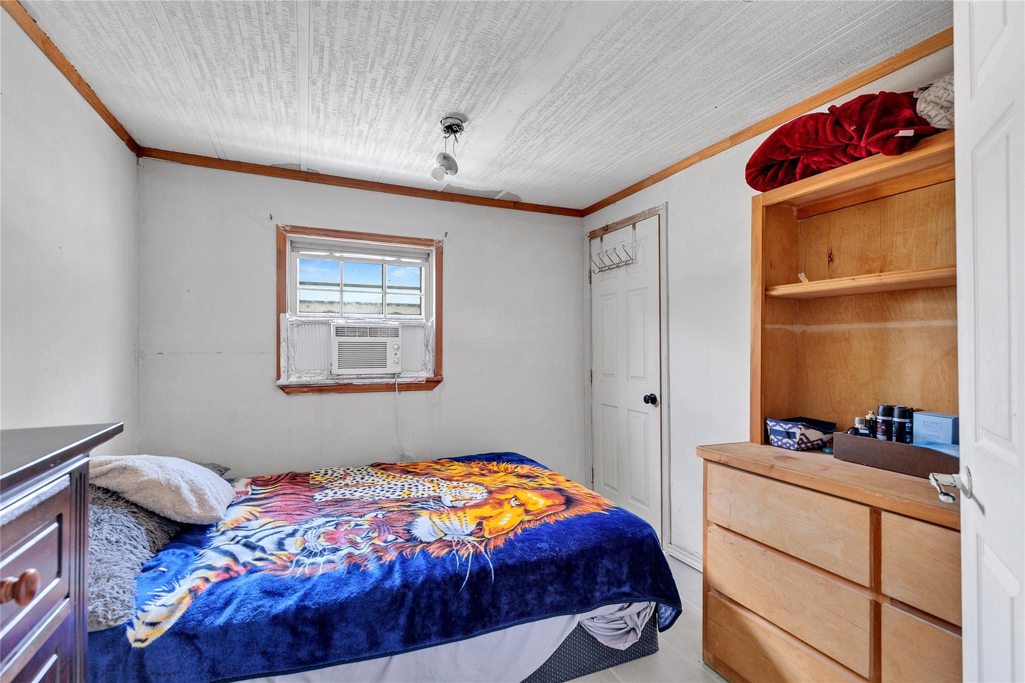 101 E Ash St, Granger, TX 76530