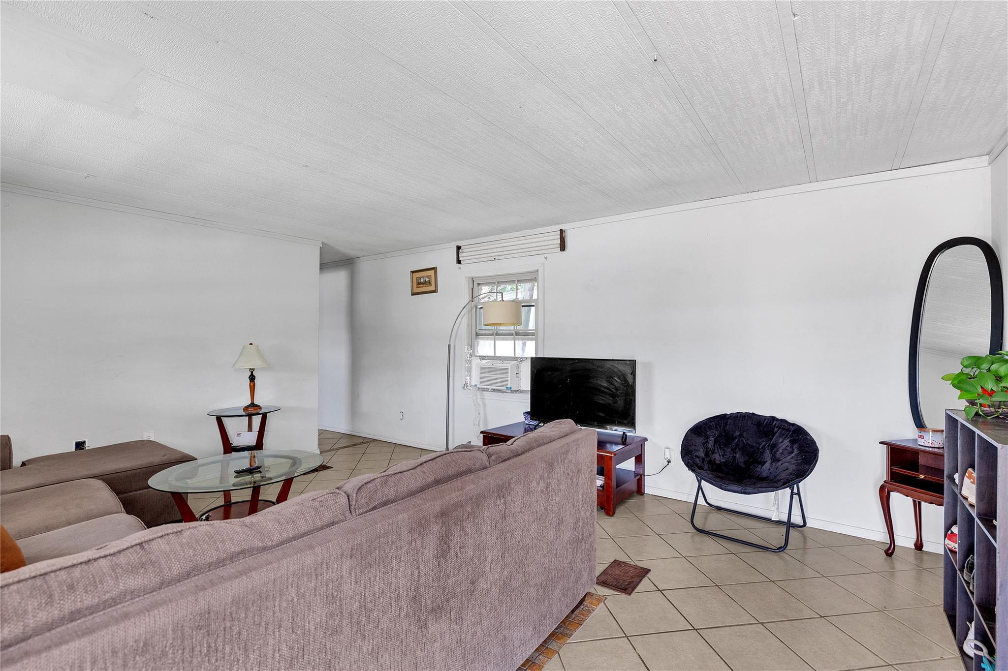 101 E Ash St, Granger, TX 76530