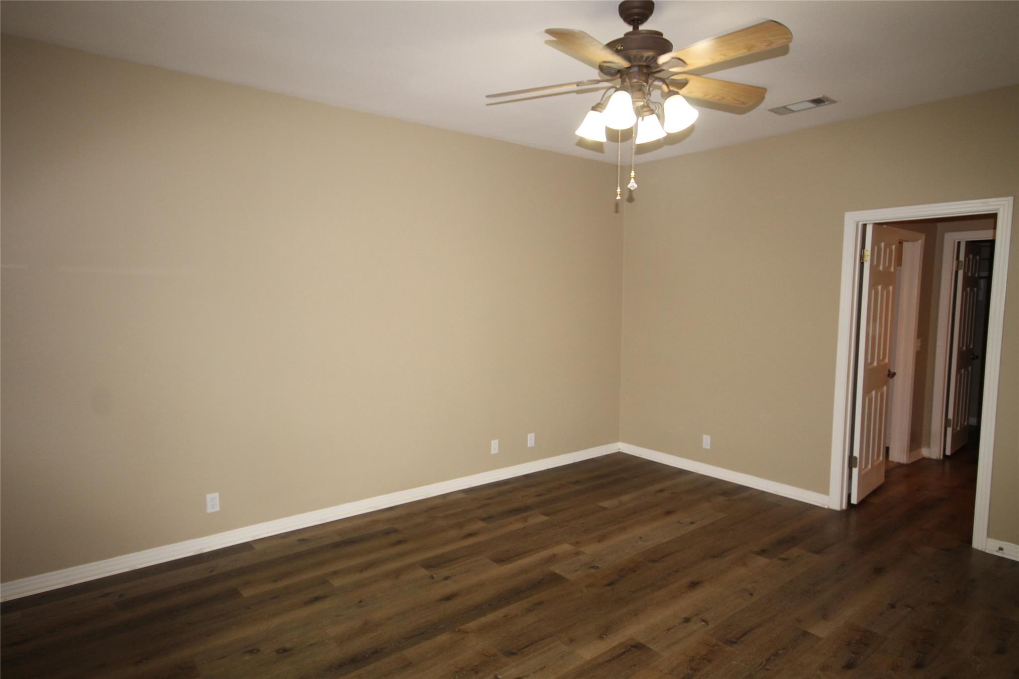 11558 Spicewood Pkwy # 13, Austin, TX 78750