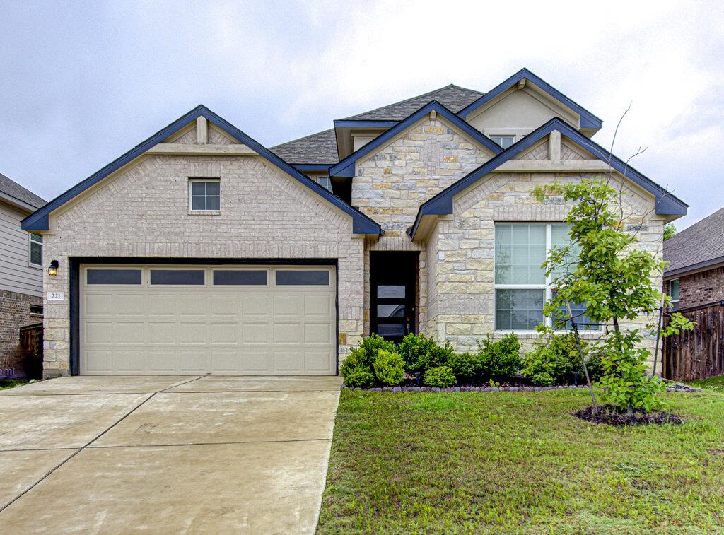 221 Indian Shoal Dr, Georgetown, TX 78628