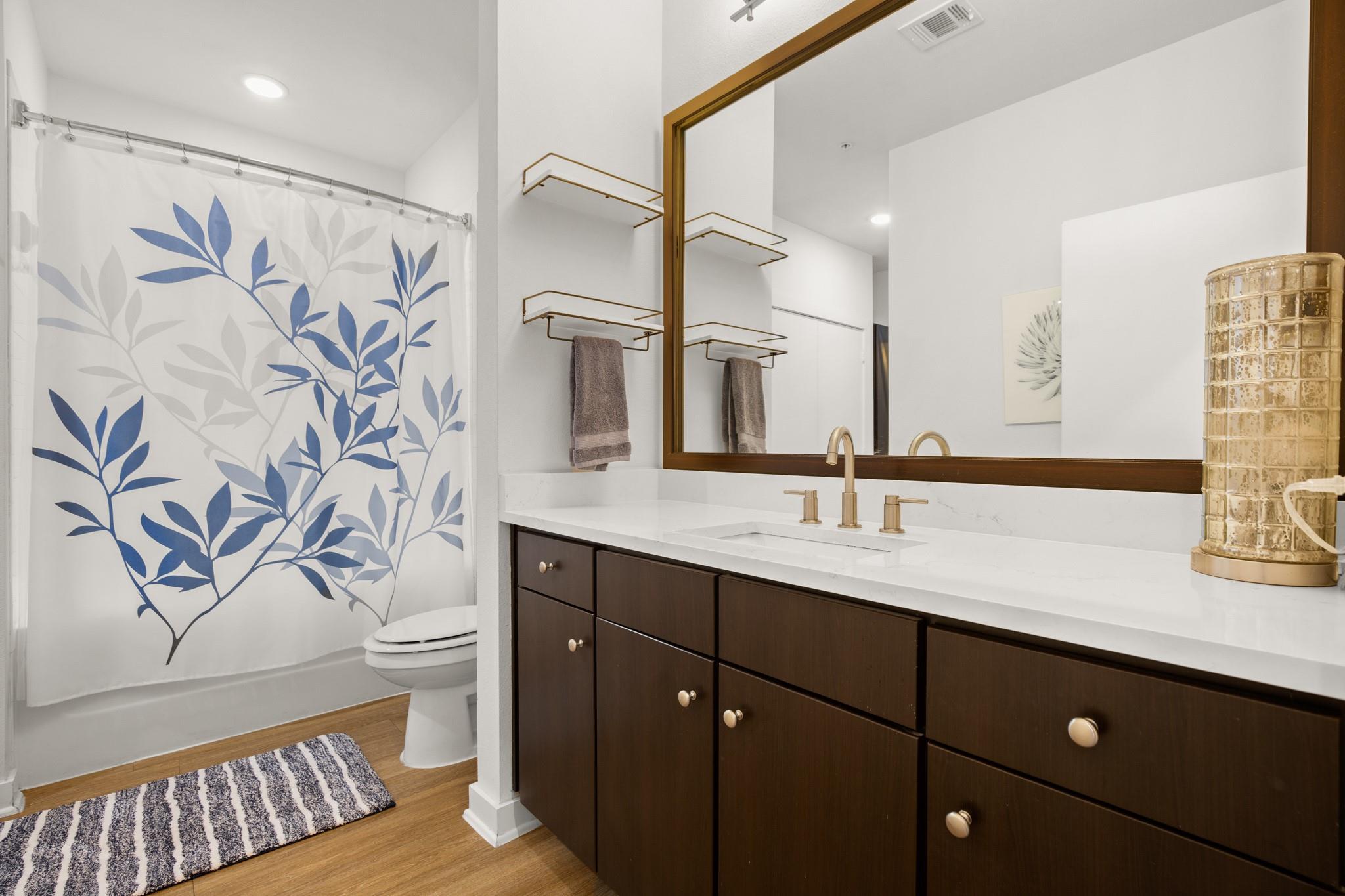 1900 Barton Springs Rd # 3038, Austin, TX 78704