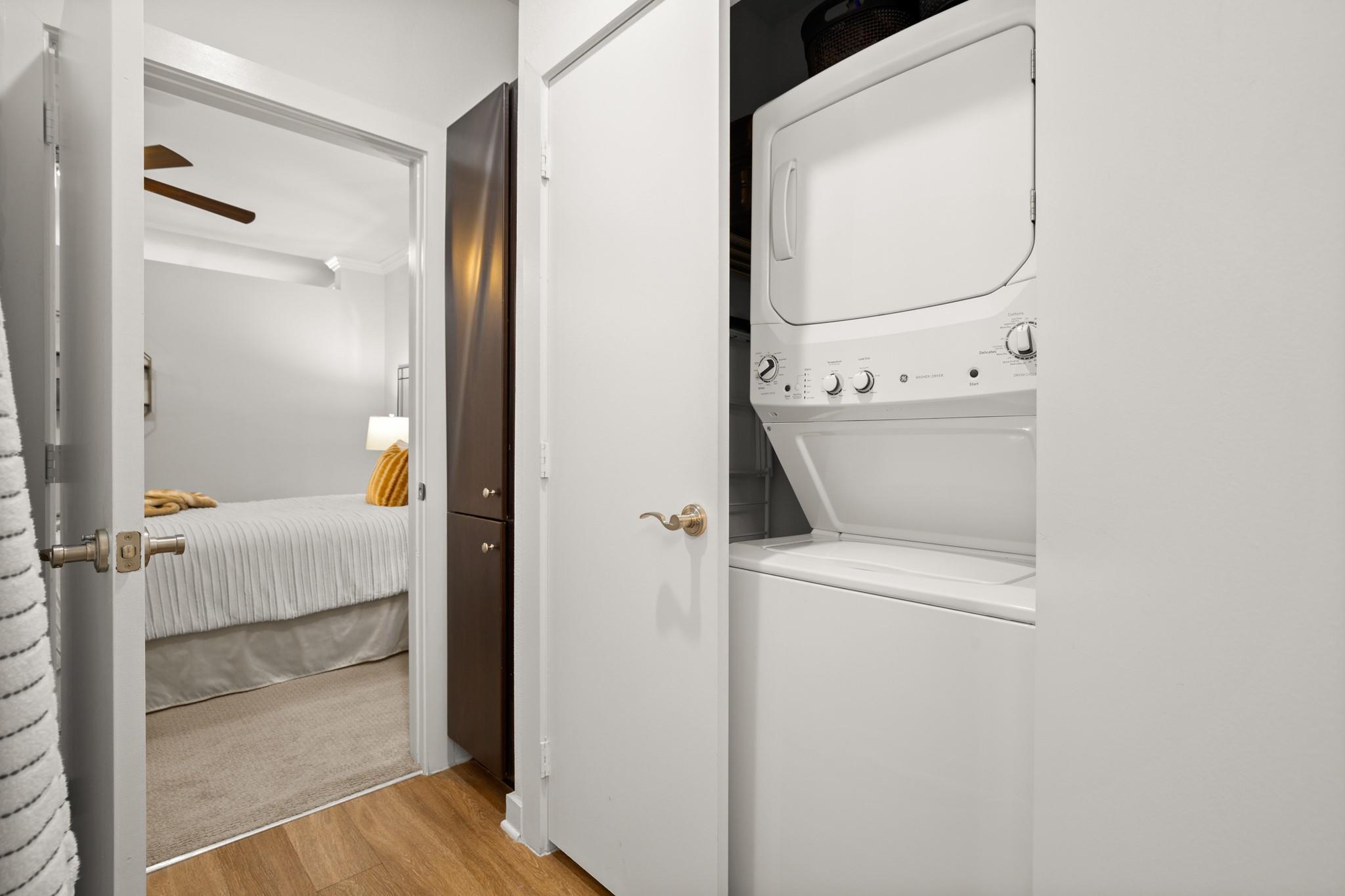 1900 Barton Springs Rd # 3038, Austin, TX 78704