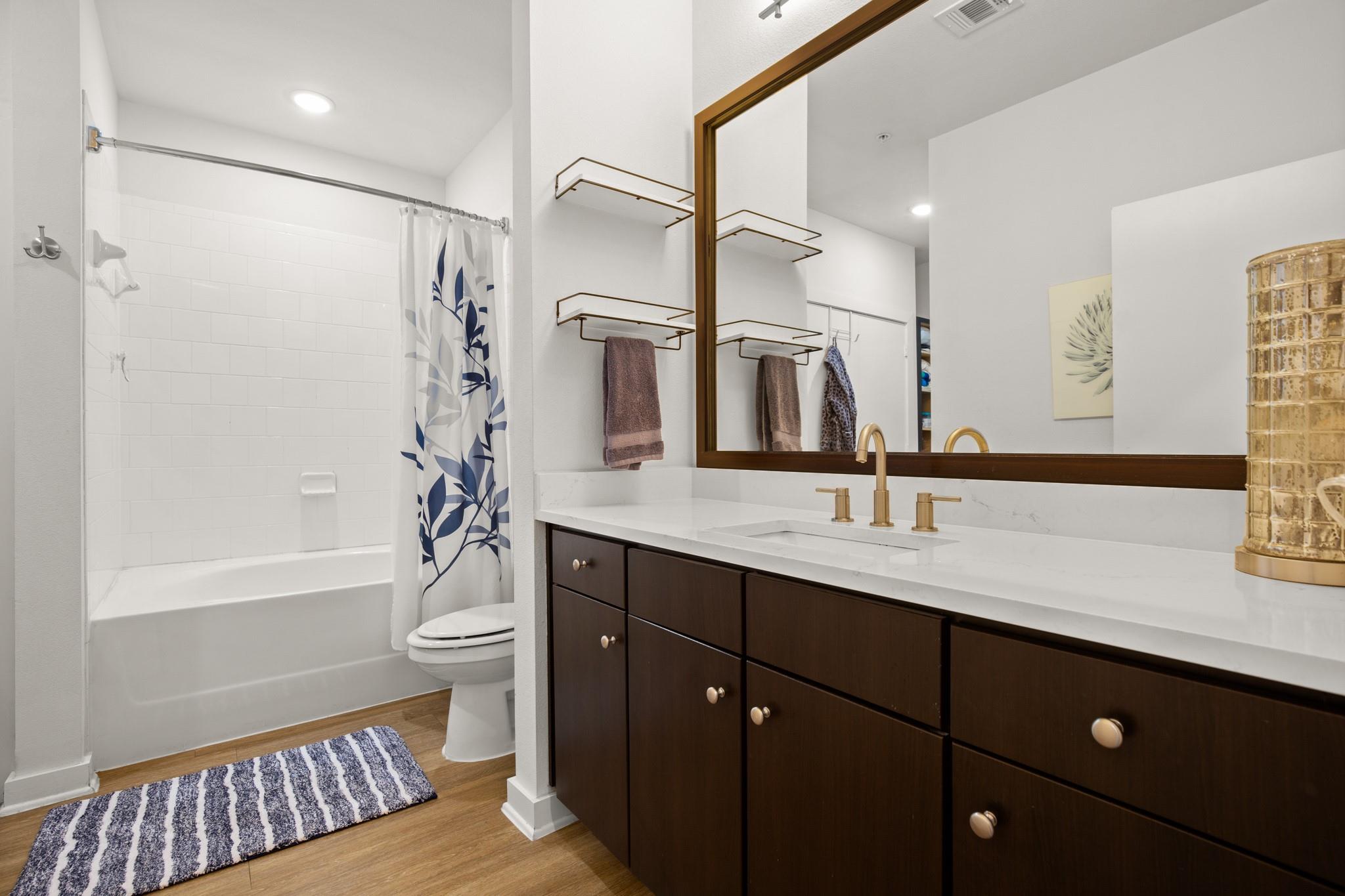 1900 Barton Springs Rd # 3038, Austin, TX 78704