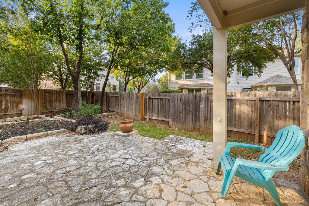 908 Golden Palomino Ct, Austin, TX 78732