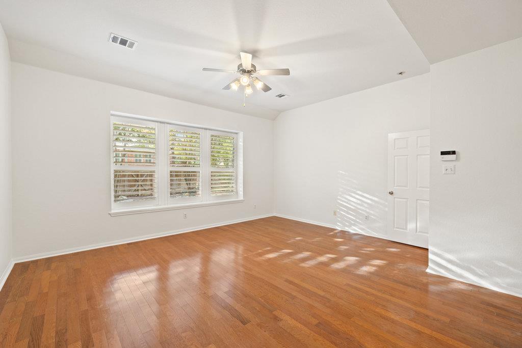 908 Golden Palomino Ct, Austin, TX 78732