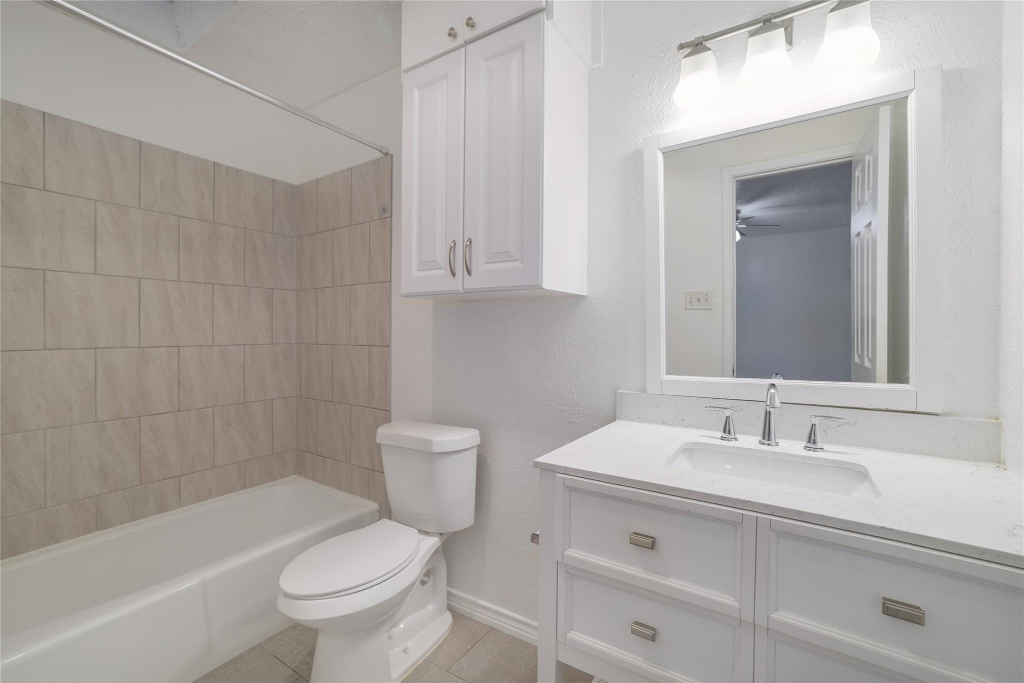 9206 Kempler Dr, Austin, TX 78748