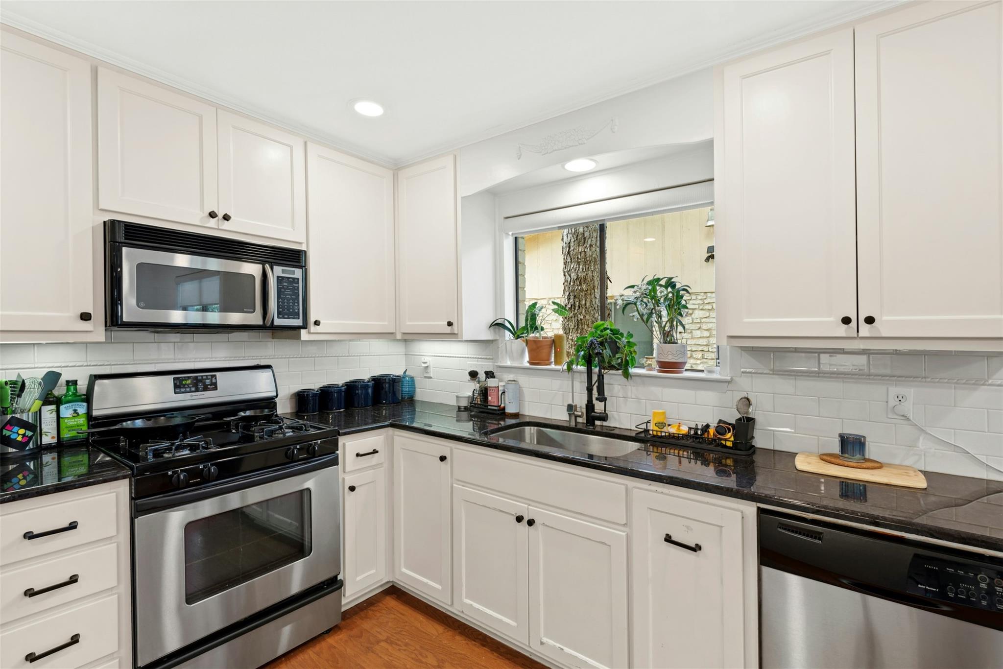 12407 Burlywood Trl, Austin, TX 78750