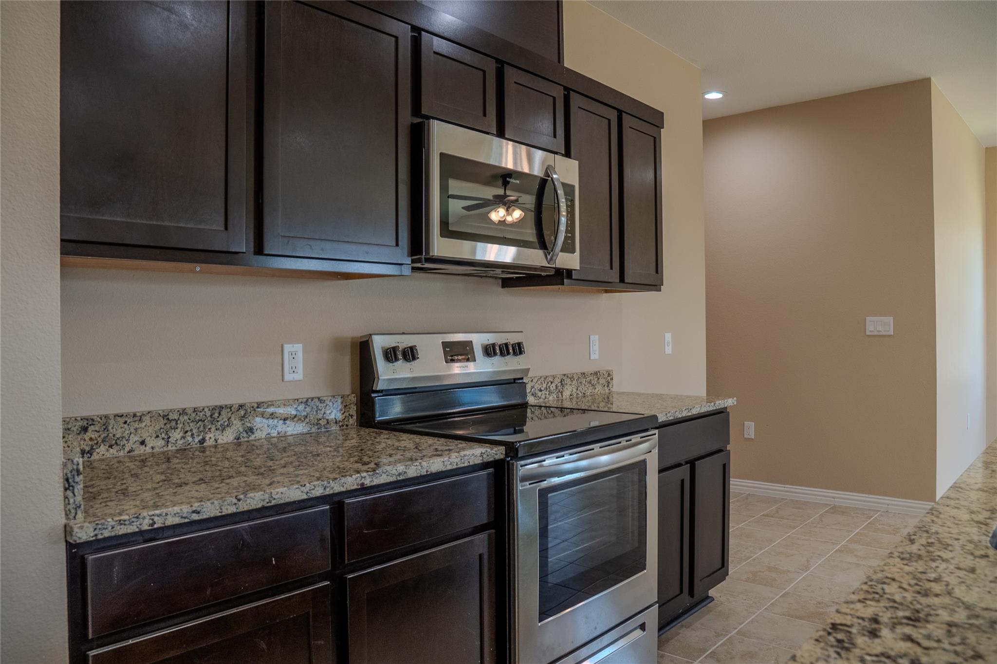 1875 Greenwood Ave, Kingsland, TX 78639